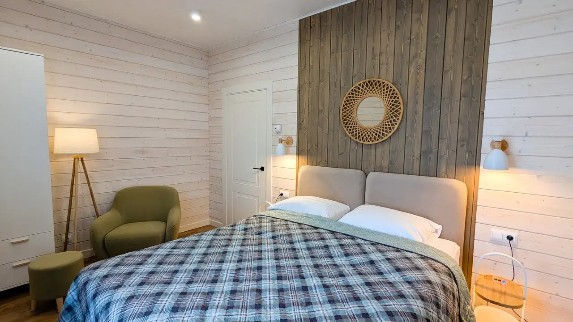 Частный дом На Александровской 10