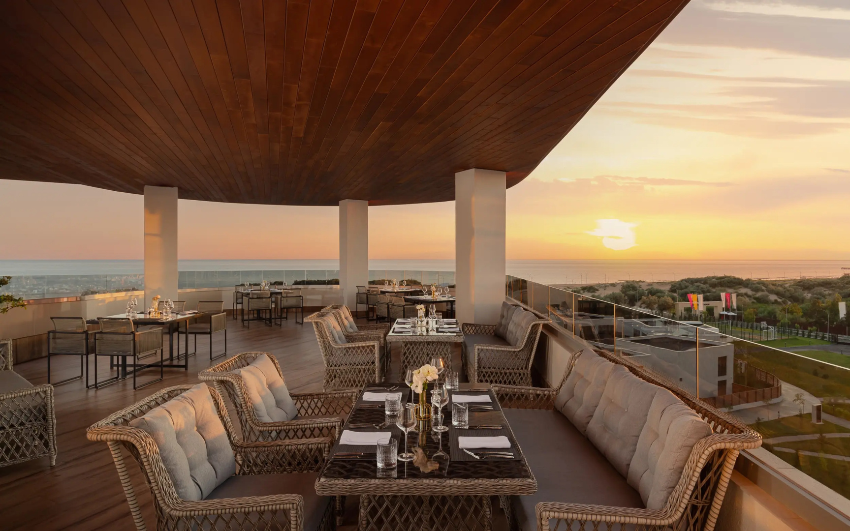 Отель FЮNF Luxury Resort & Spa Anapa Miracleon
