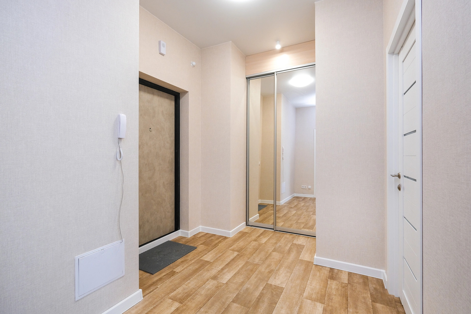 Апартаменты Квартирка-НСК на пл. Райсовета 14