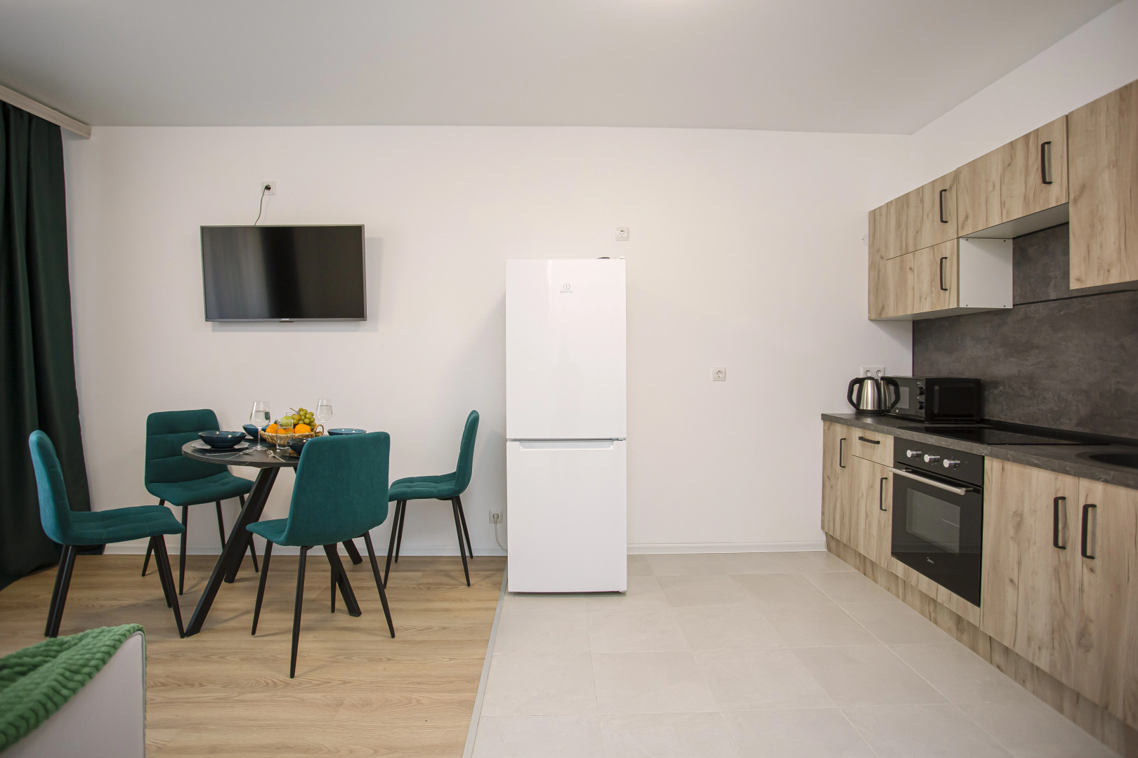 Апартаменты УК «АТМОCФЕPА» – евродвушка Солнечный берег