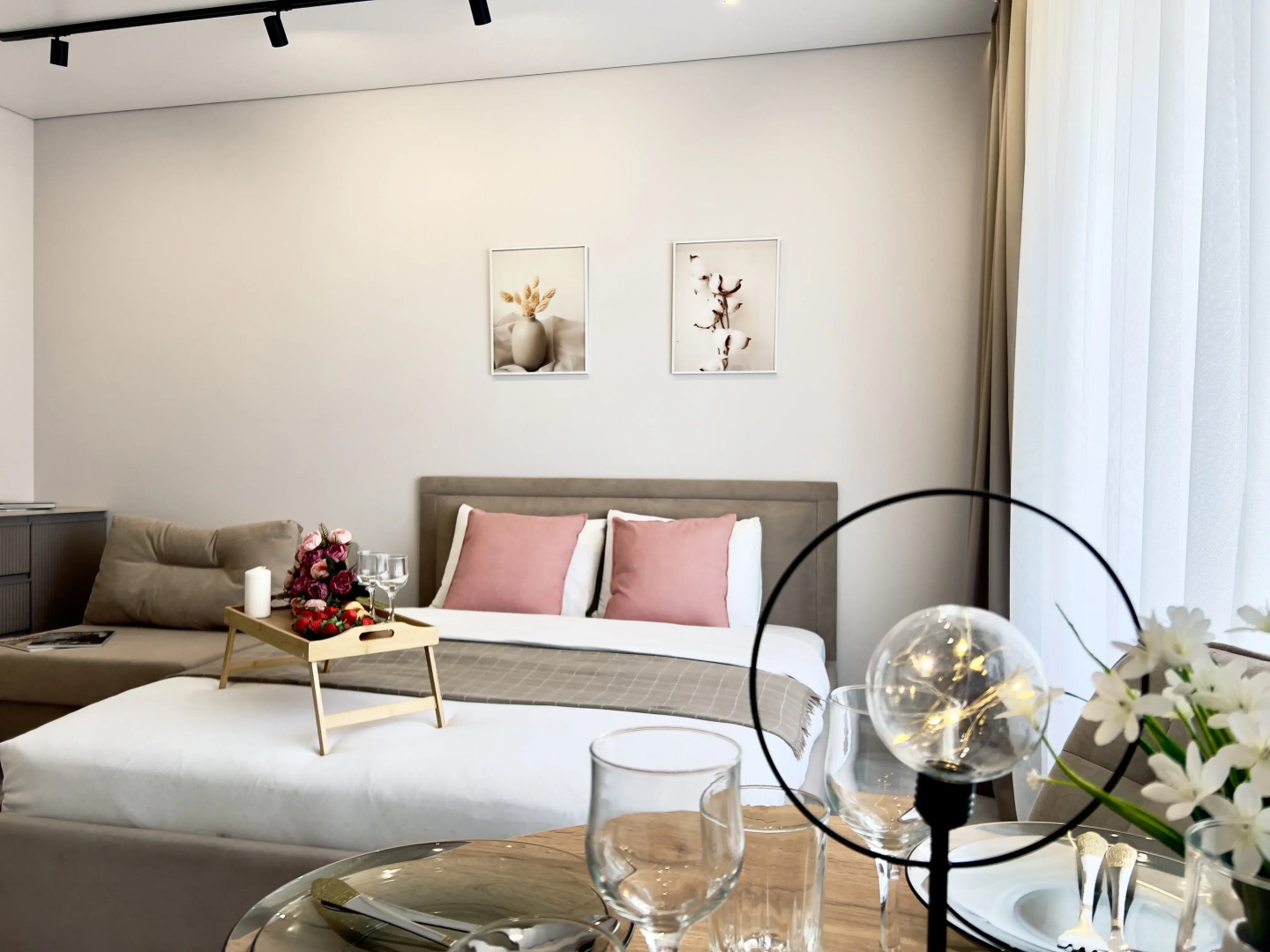 Апартаменты люкс ВыДома в авторском квартале Машаров в центре города