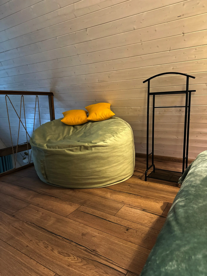 Частный дом с камином