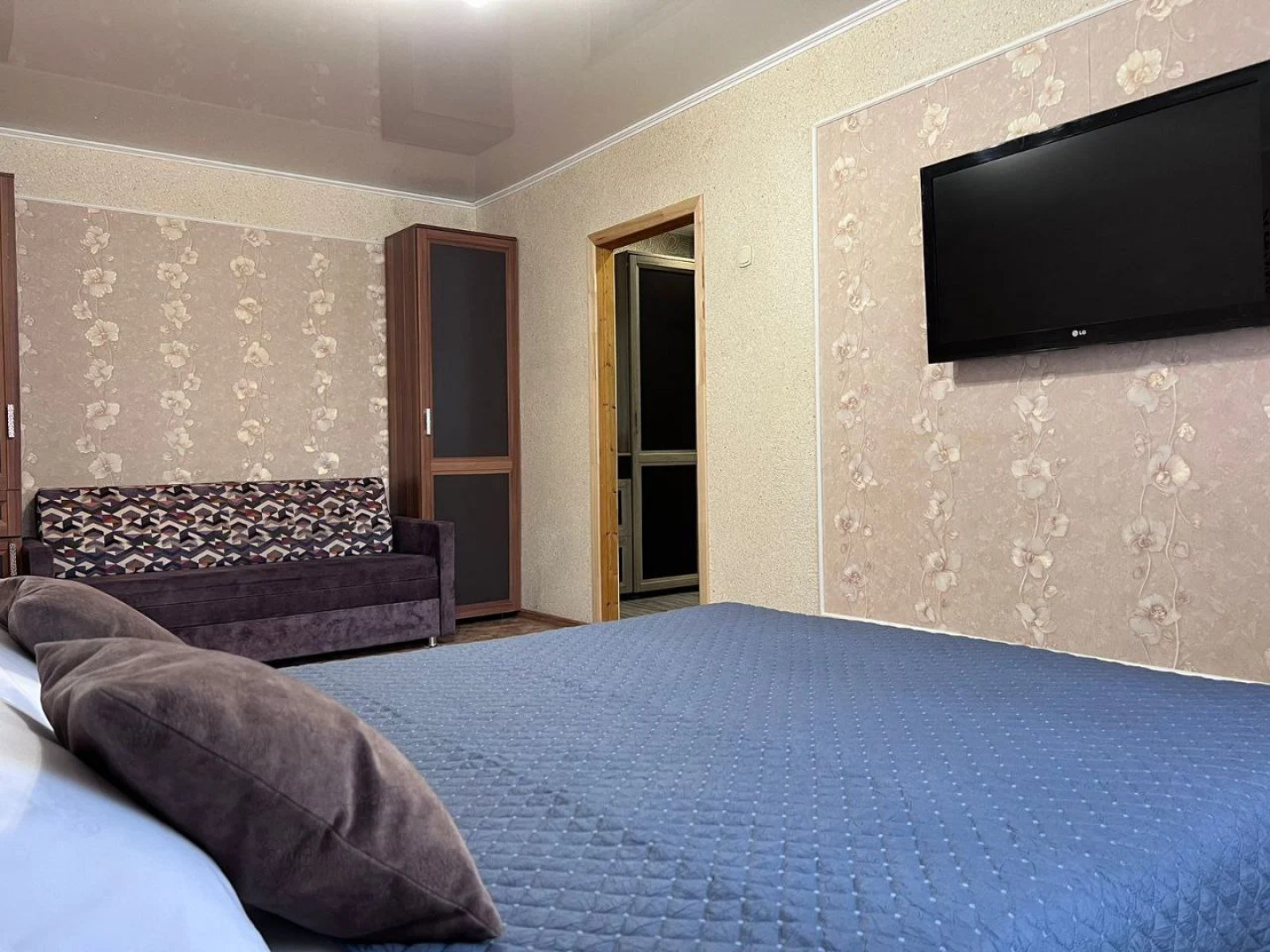 Апартаменты Комфортные GALAAPART возле Краевой больницы