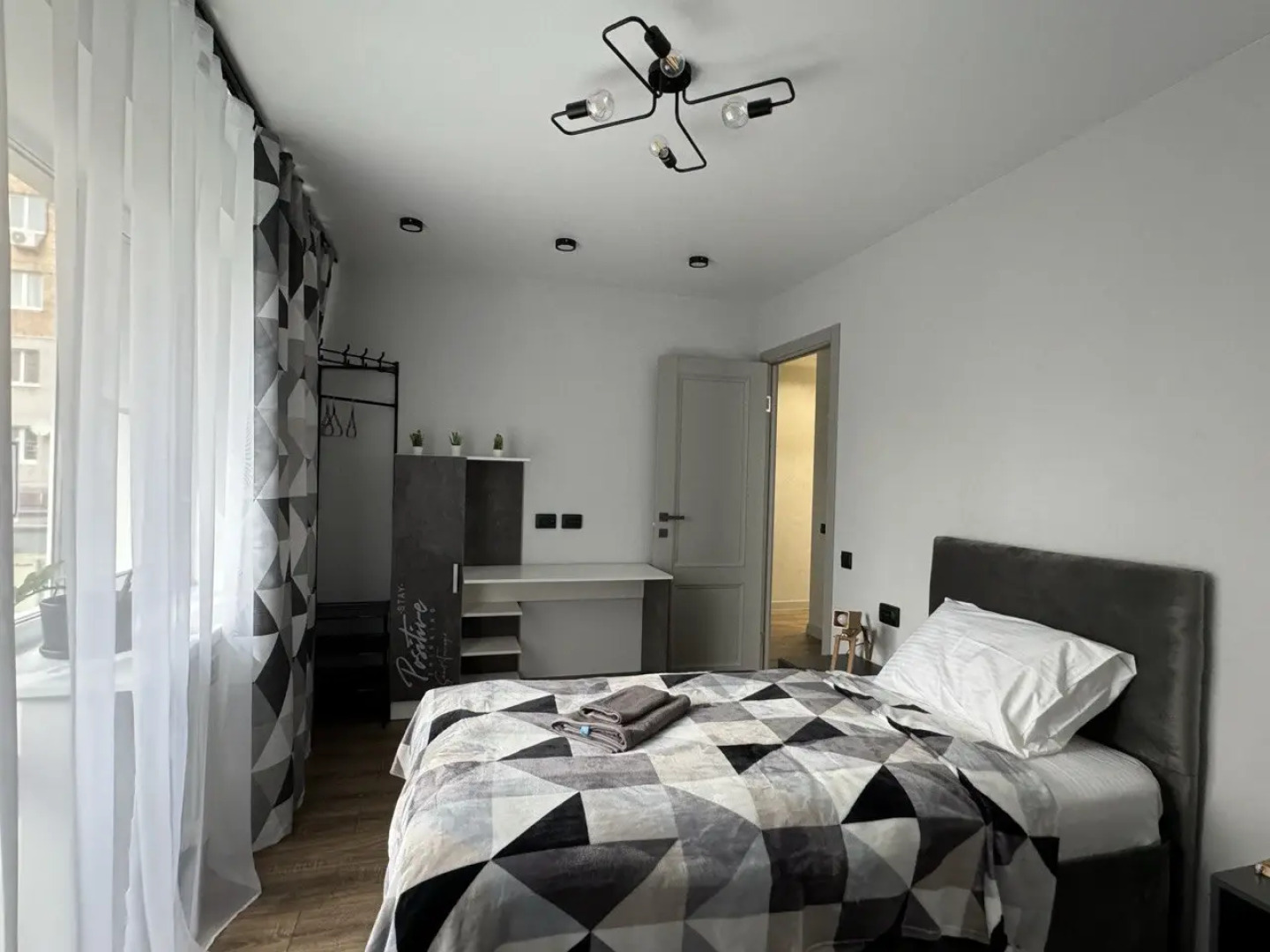 Апартаменты Дзенхоум Космос 75