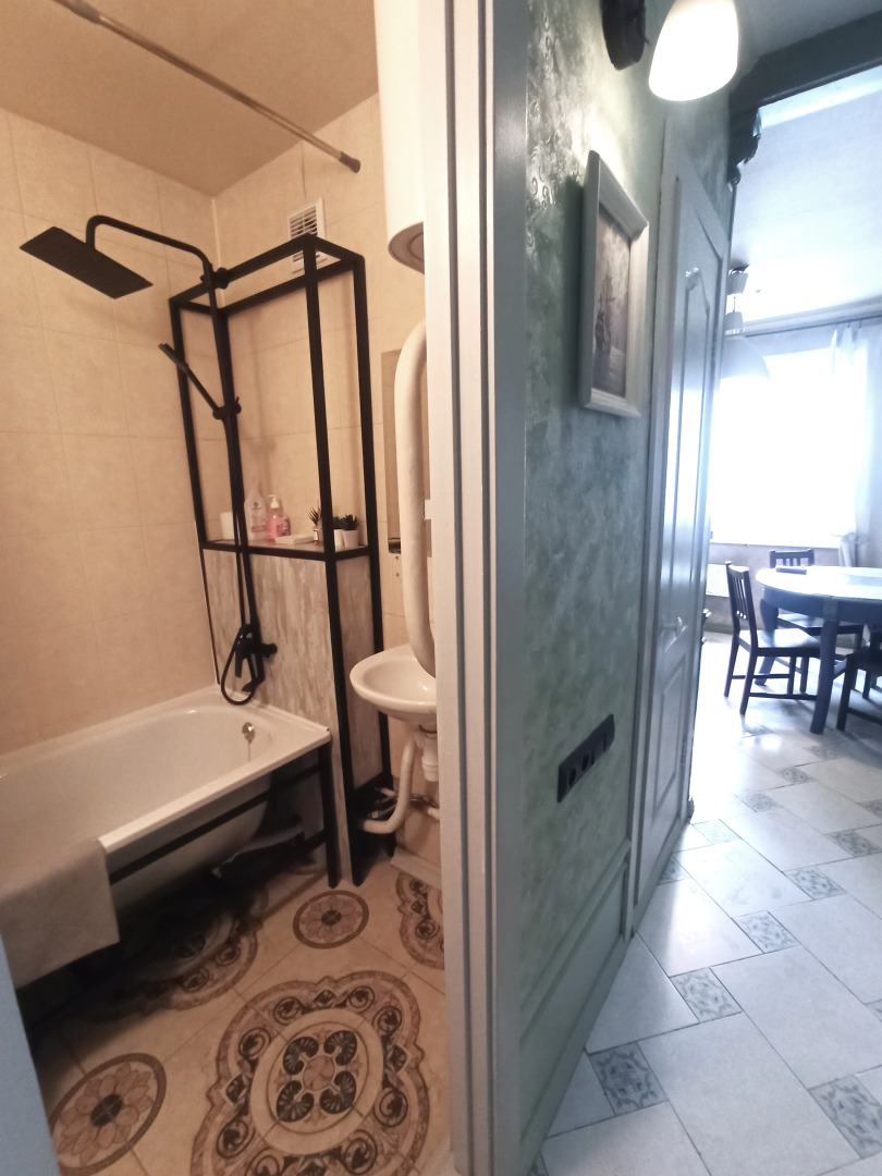 Квартира Двухкомнатная Улица Красина 60