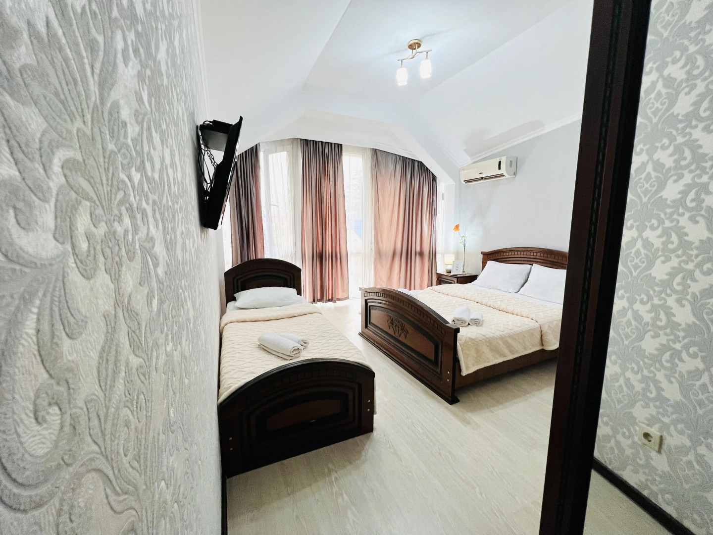 Гостевой дом Lotos