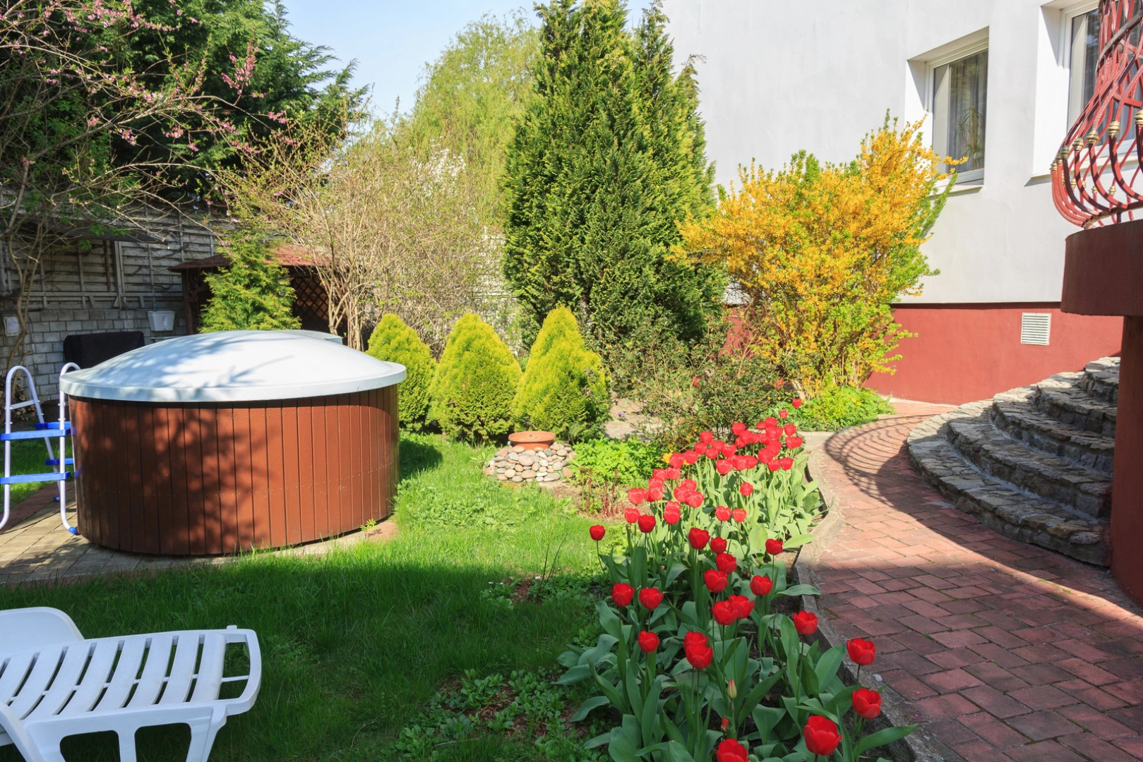 Меблированные комнаты Вилла Северин