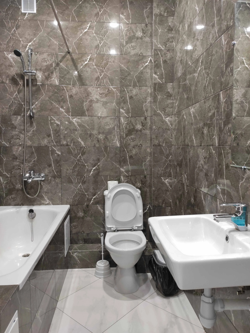 Квартира 2-Комн.на Набережной в Центре Города