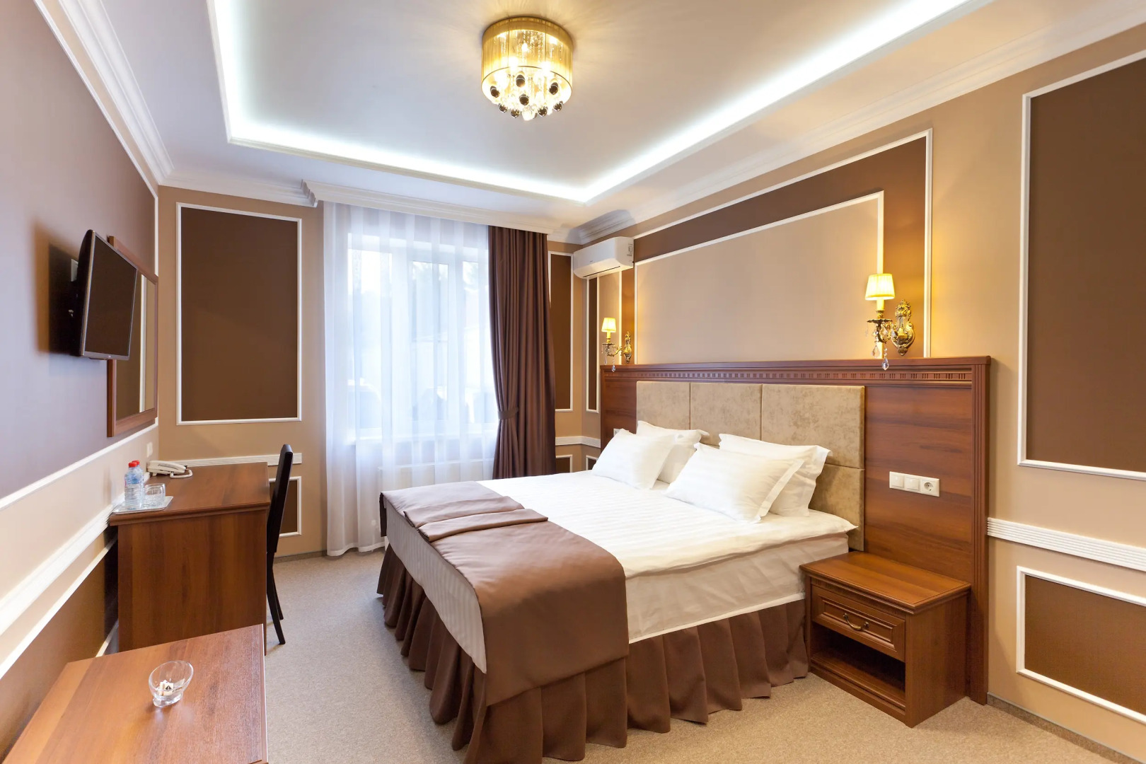 Отель Chocolatier