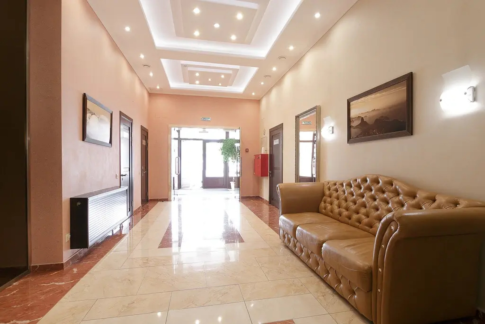 Отель Bon Voyage