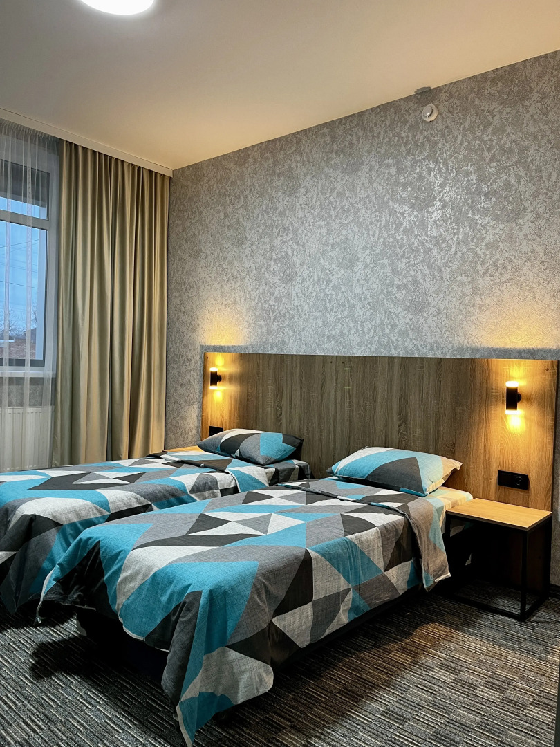 Отель Вертикаль