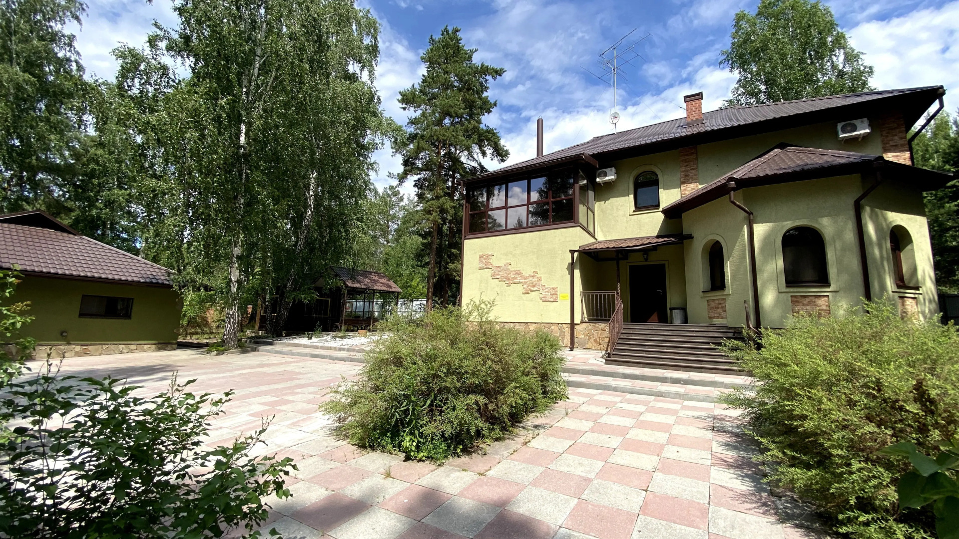 Отель База отдыха Коттеджи