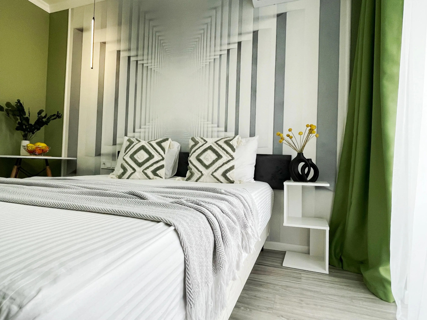 Апартаменты с балконом 3 минуты до моря