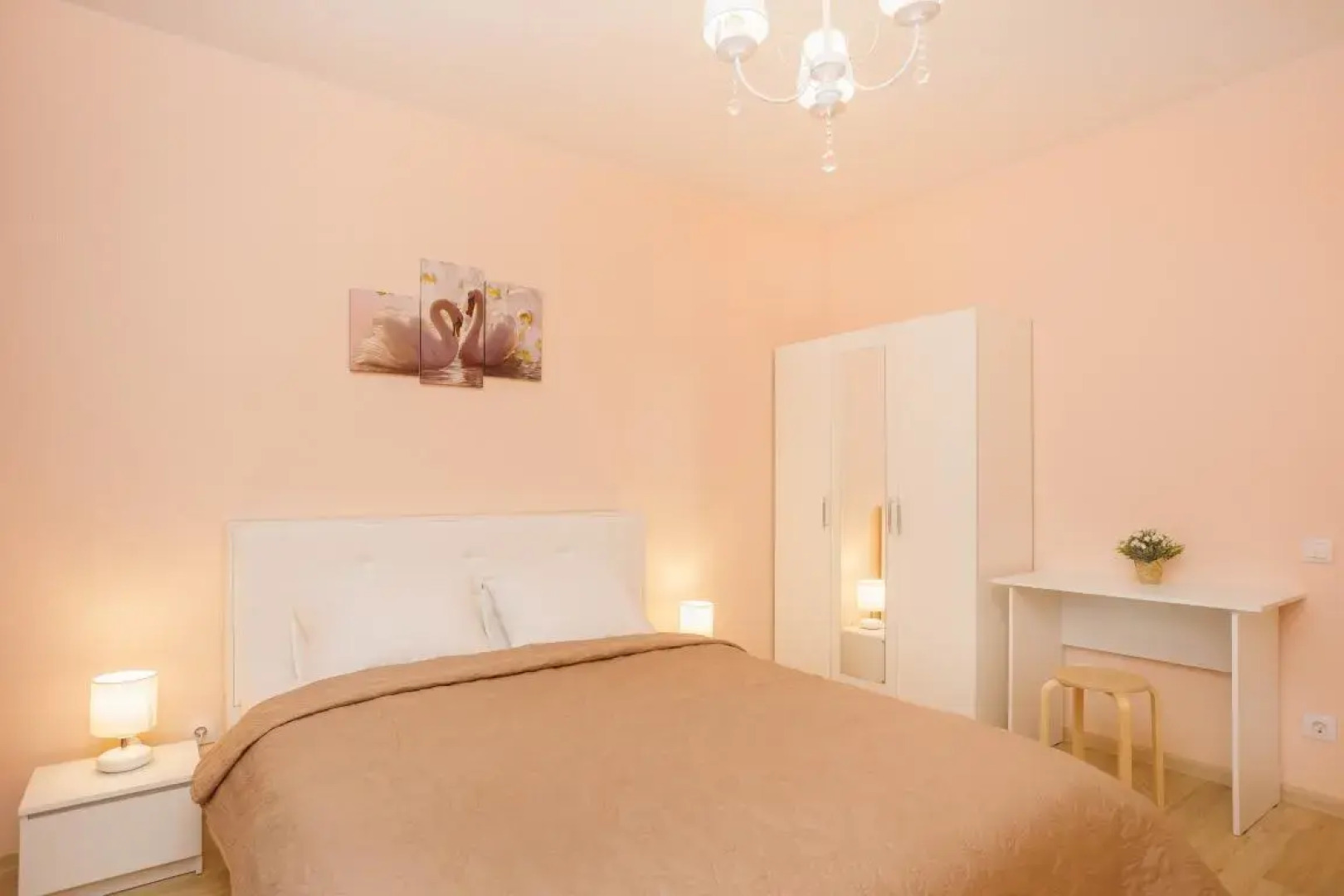 Двухкомнатные апартаменты Этажидейли на 22 этаже