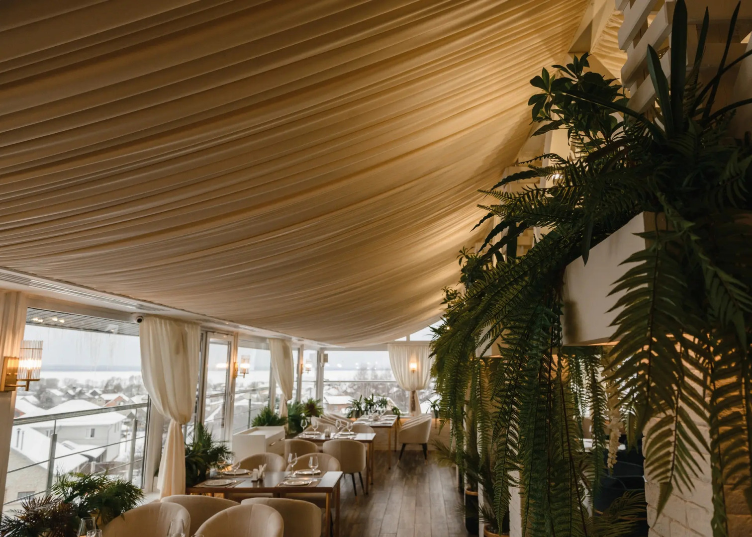 Отель Виктория Плаза