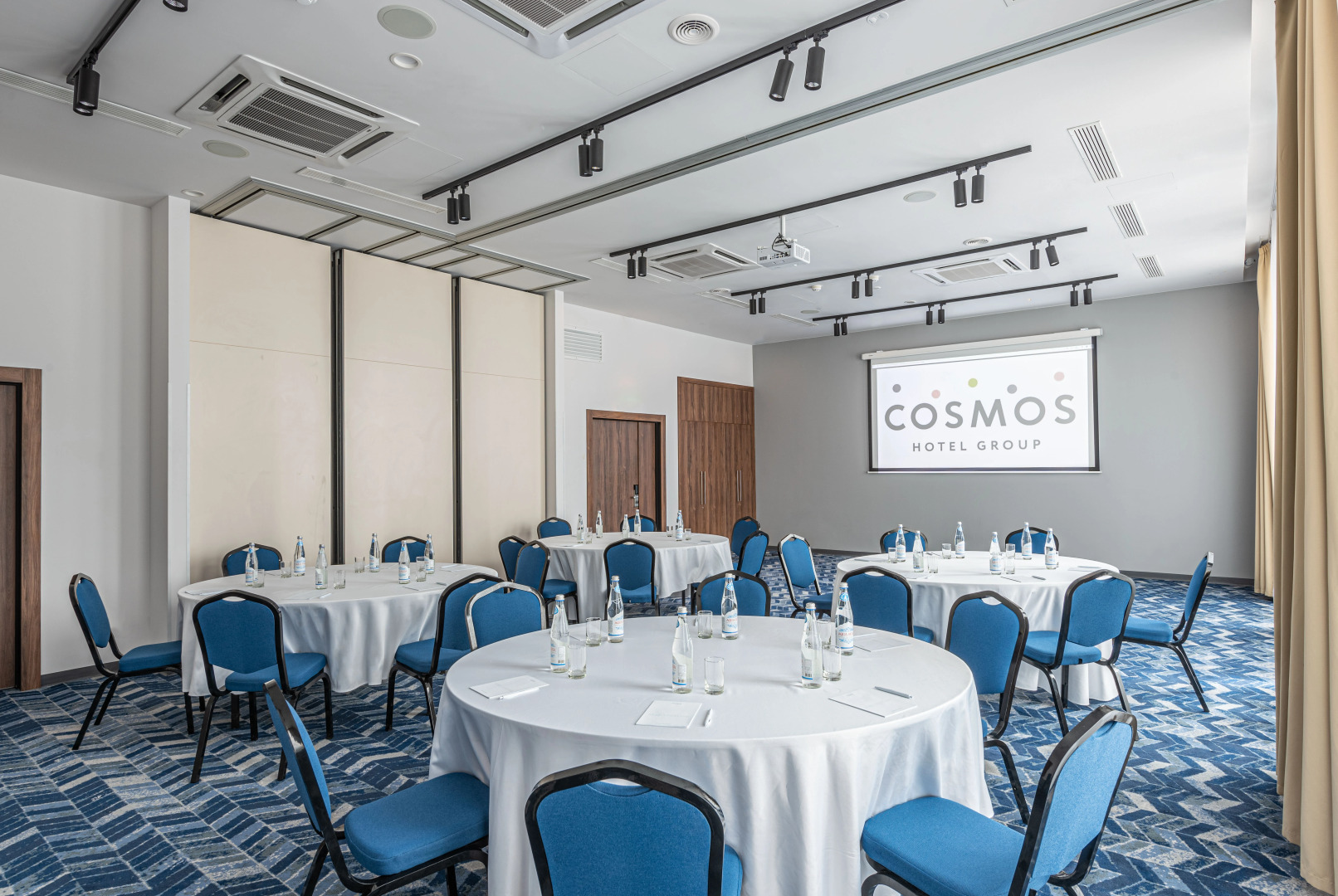 Отель Cosmos Moscow Paveletskaya