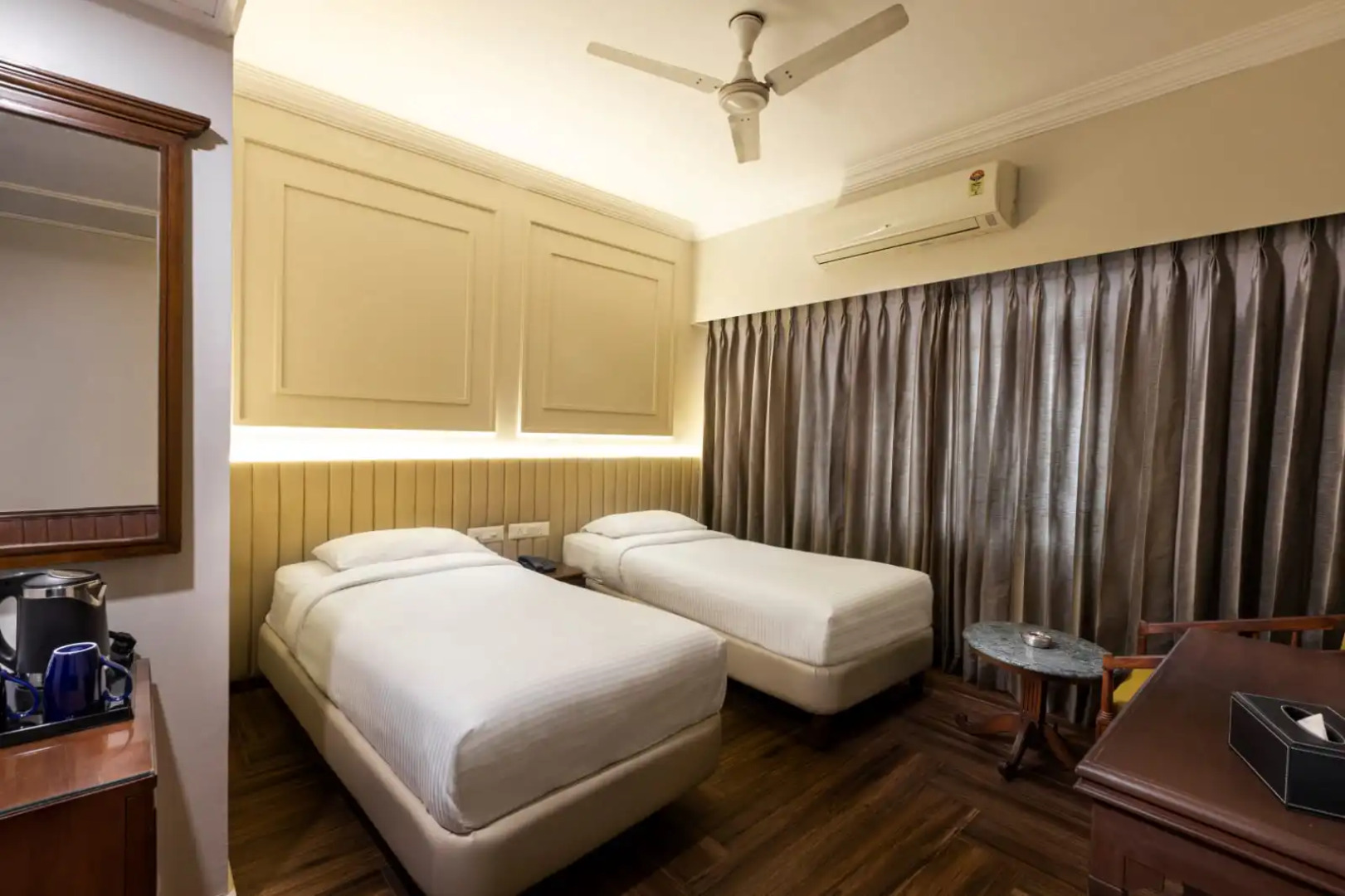 Отель Grand Kalinga