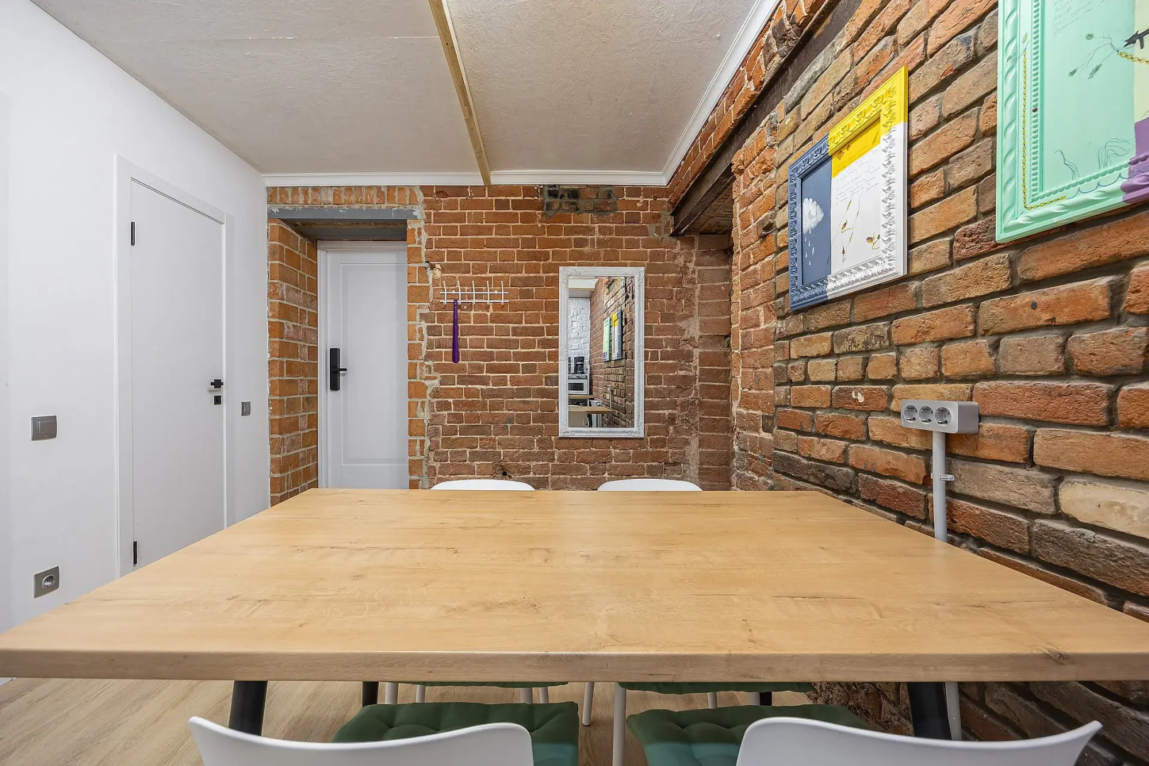 Апартаменты Большие апартаменты для семьи и компании