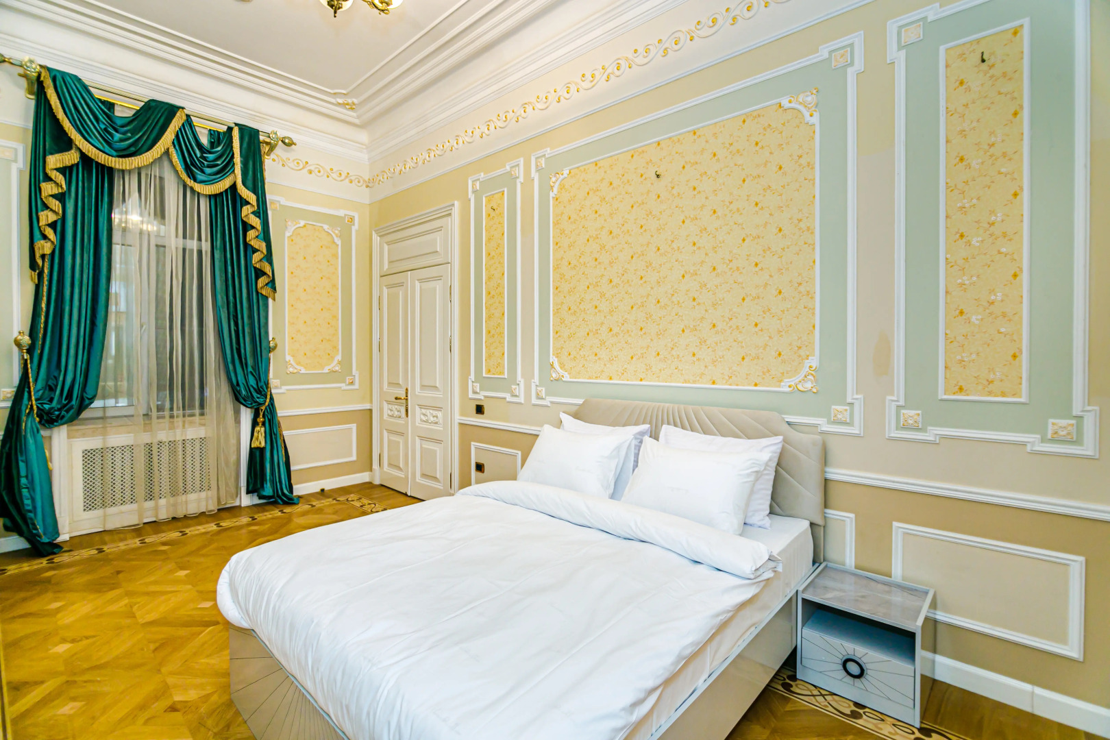 Апартаменты Luxury 7 Bedroom in Nizami street