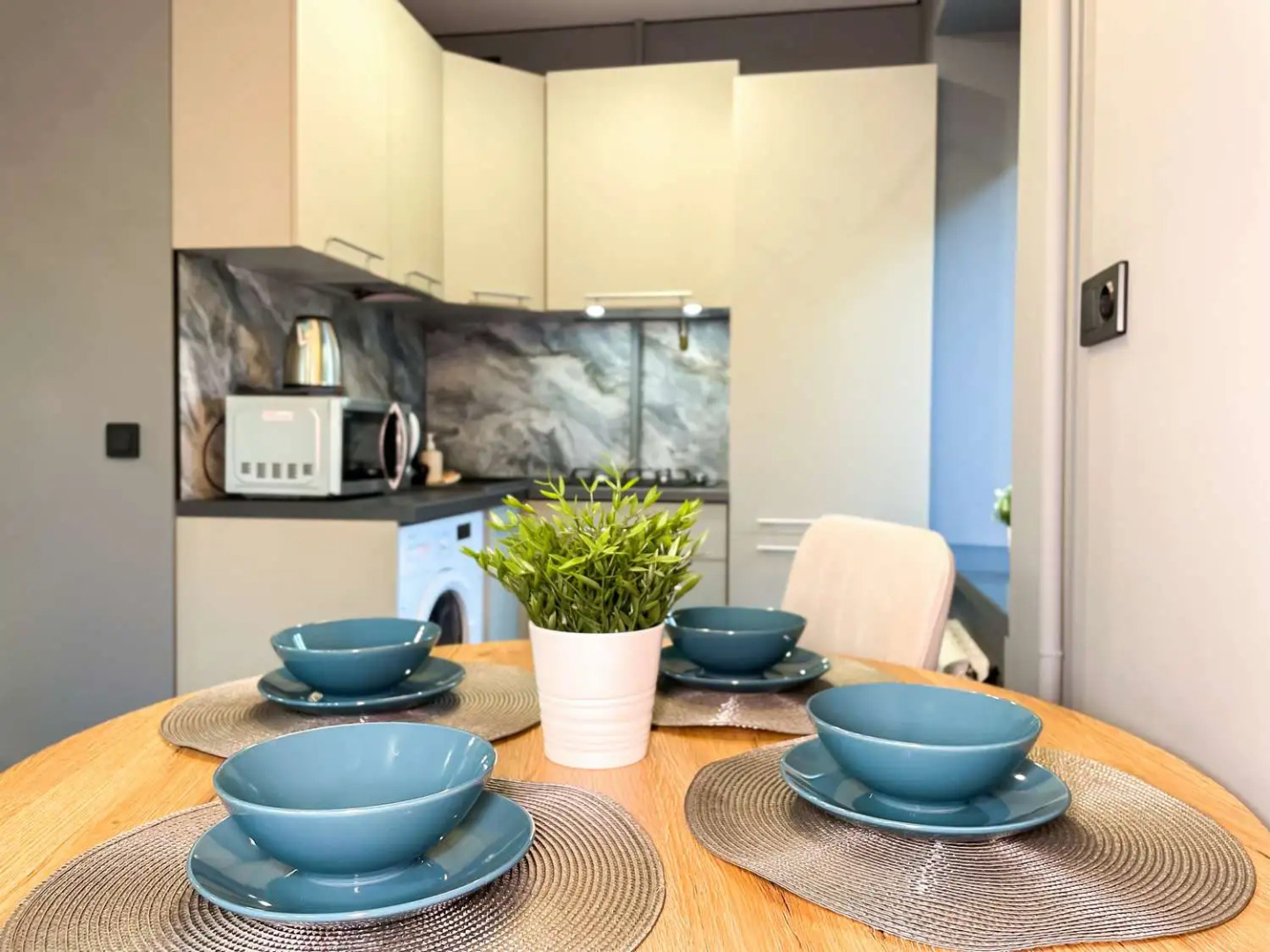 Квартира от FolkFort - Светлая Студия у Арки ВДНХ и Сквера Останкино