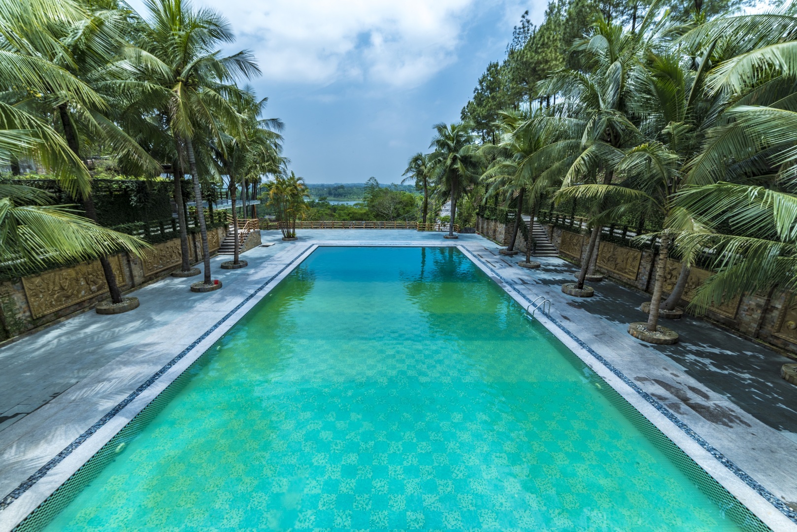 Отель Sankofa Village Hill Resort and Spa