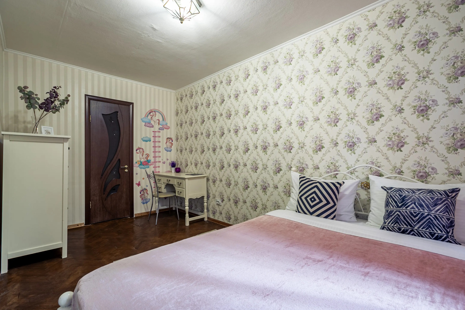 Квартира MaxRealty24 Лобачевского 80