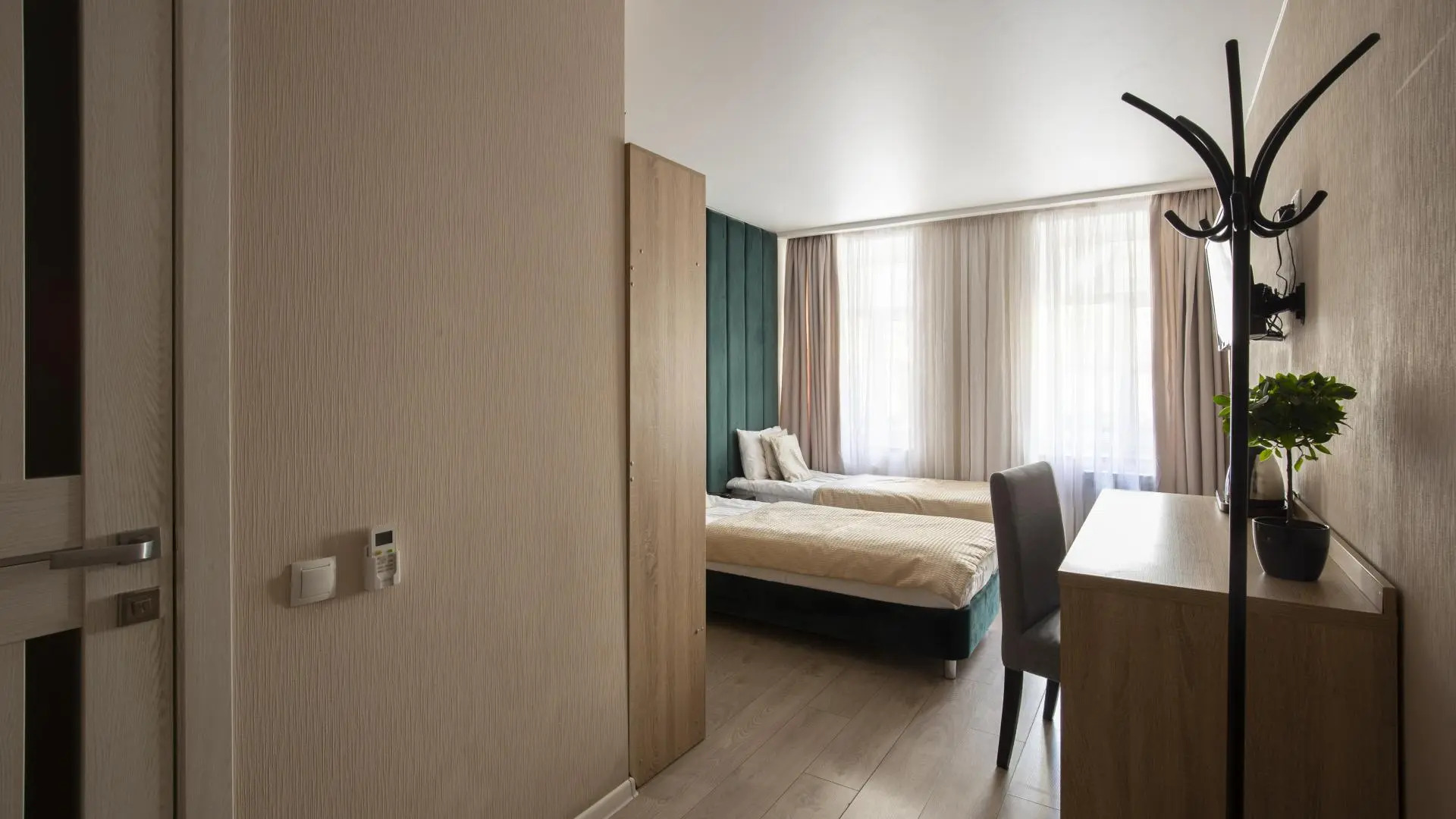 Отель Amigo Syncotel