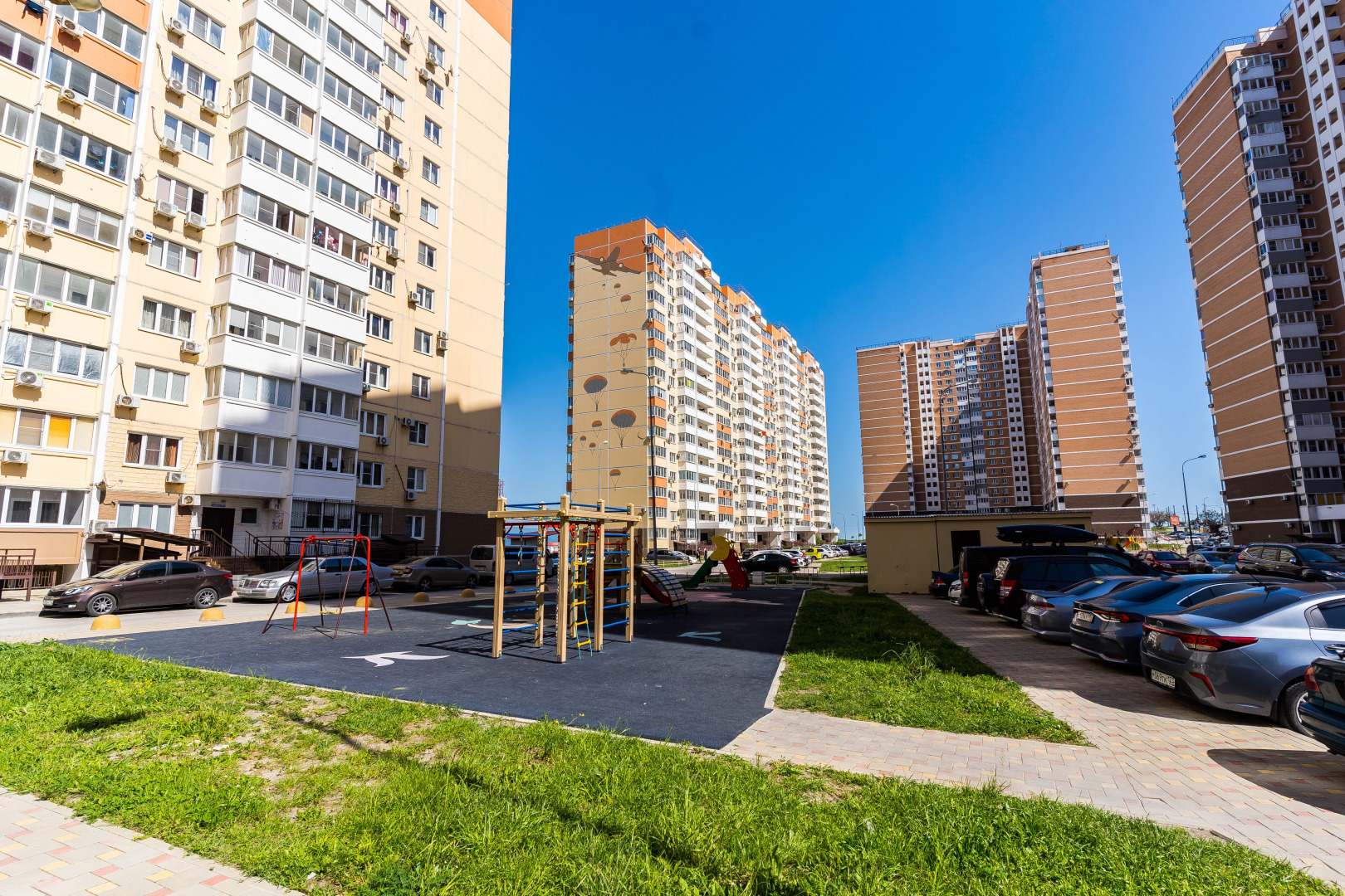 апартаменты в современном ЖК "Малая Земля" от LetoApart