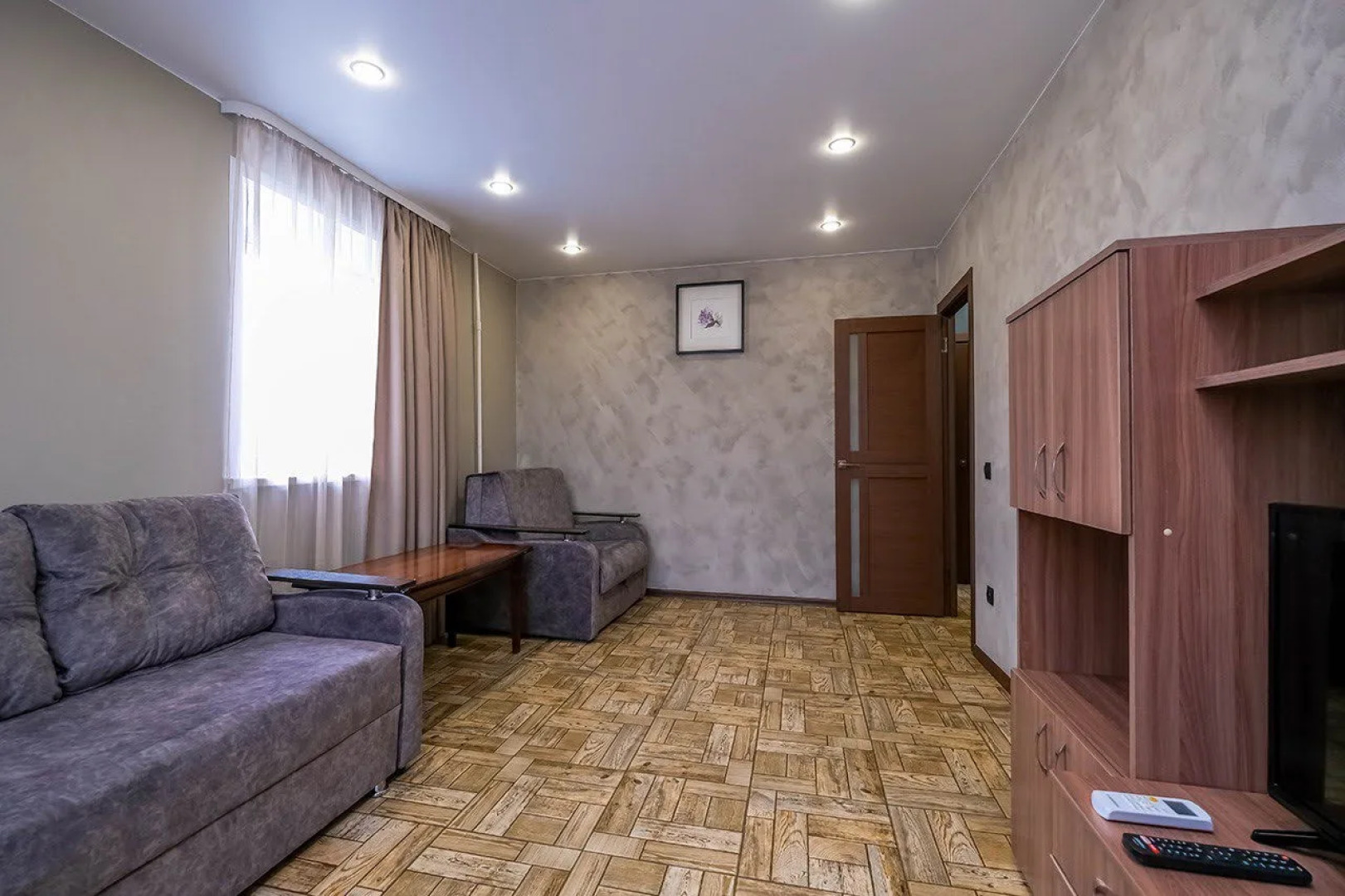 Квартира Двухкомнатная