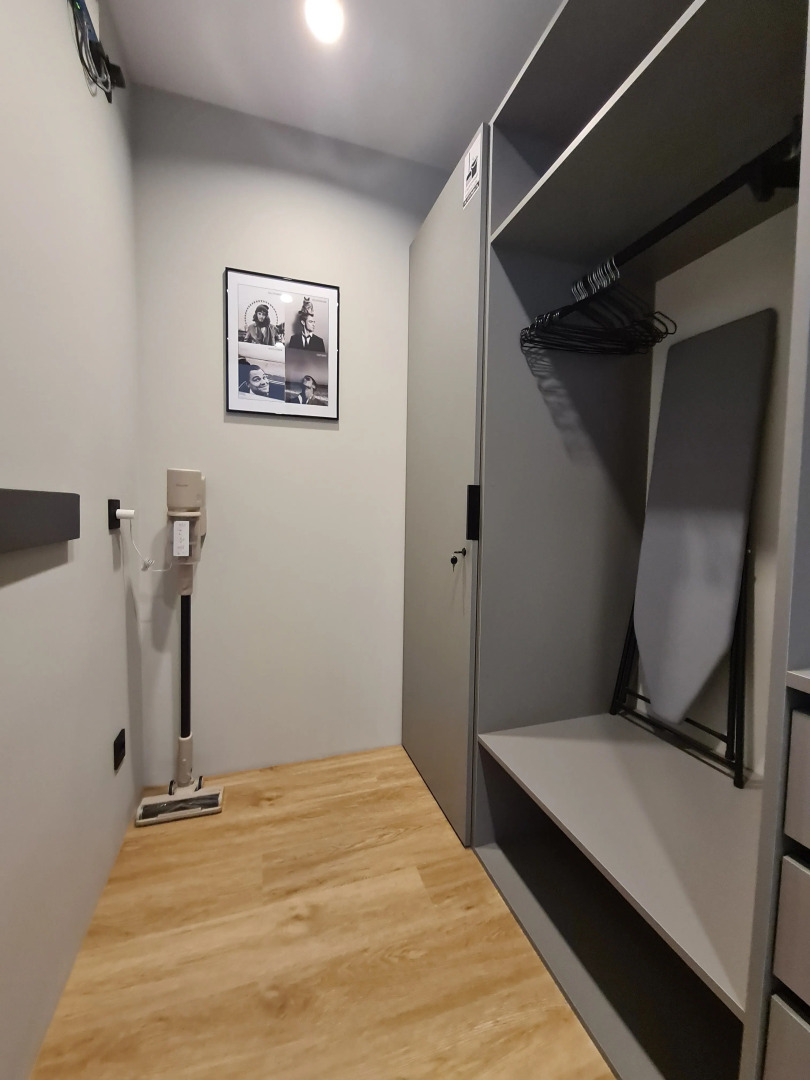 Квартира новая в центре RomanovApart