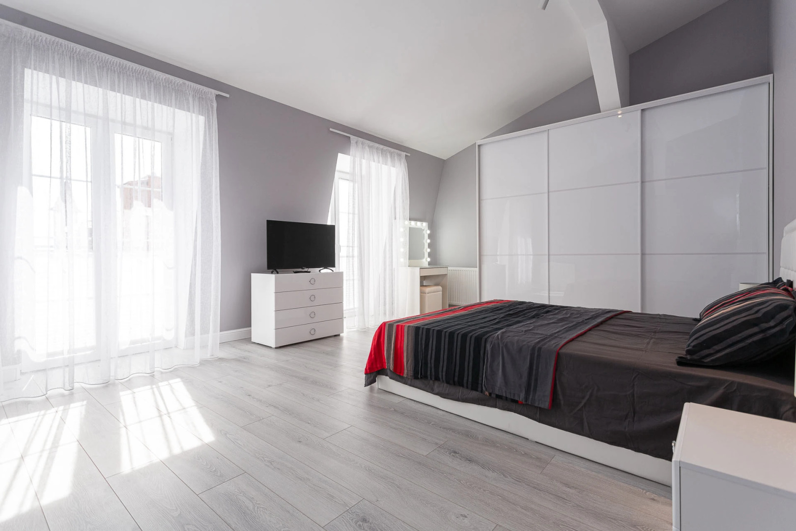 Апартаменты Тенистая Аллея