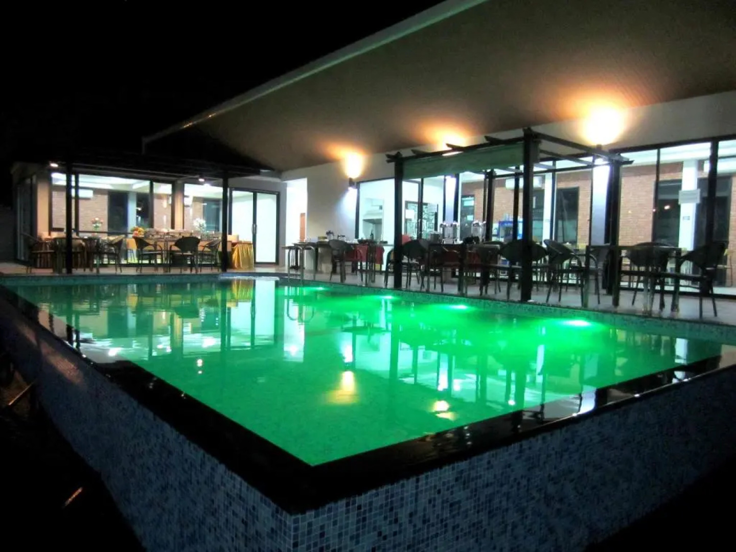 Отель Life Grand Chiang Mai