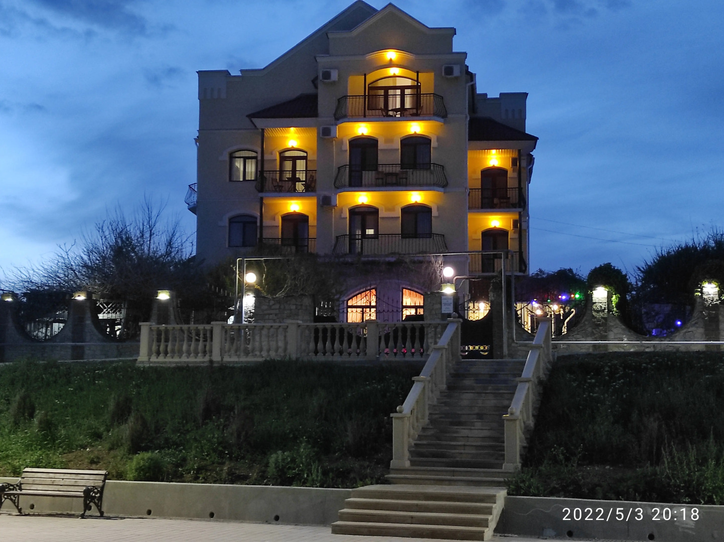 Приморский Дворик