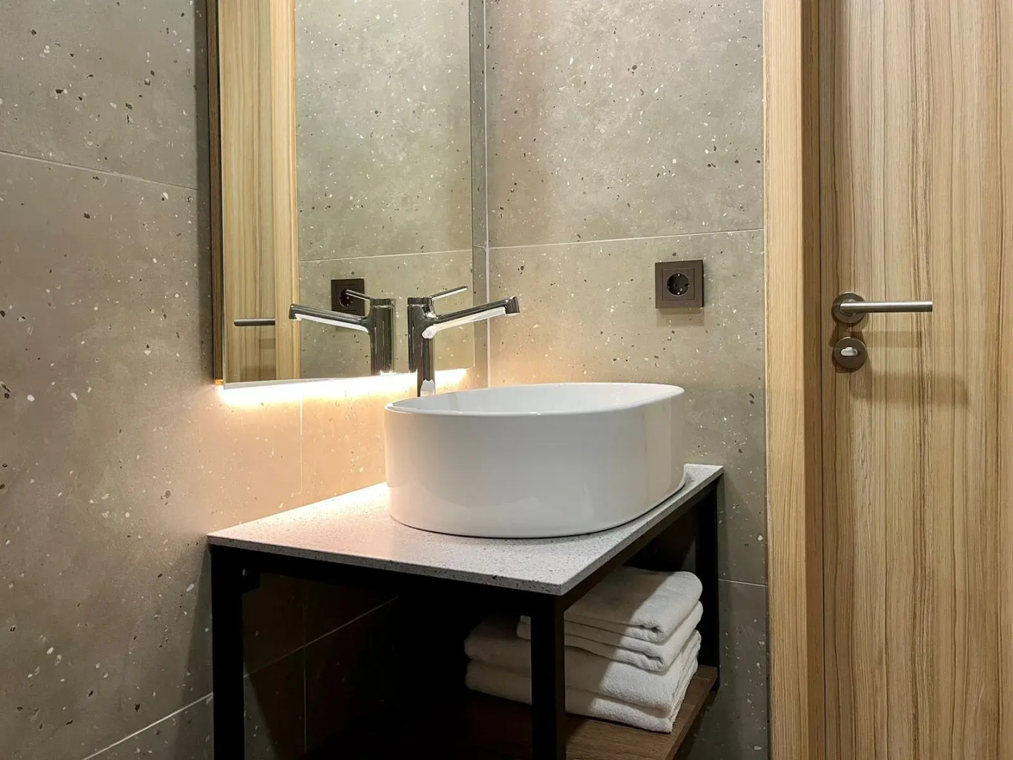 Отель Apri Hotel Perm City Center