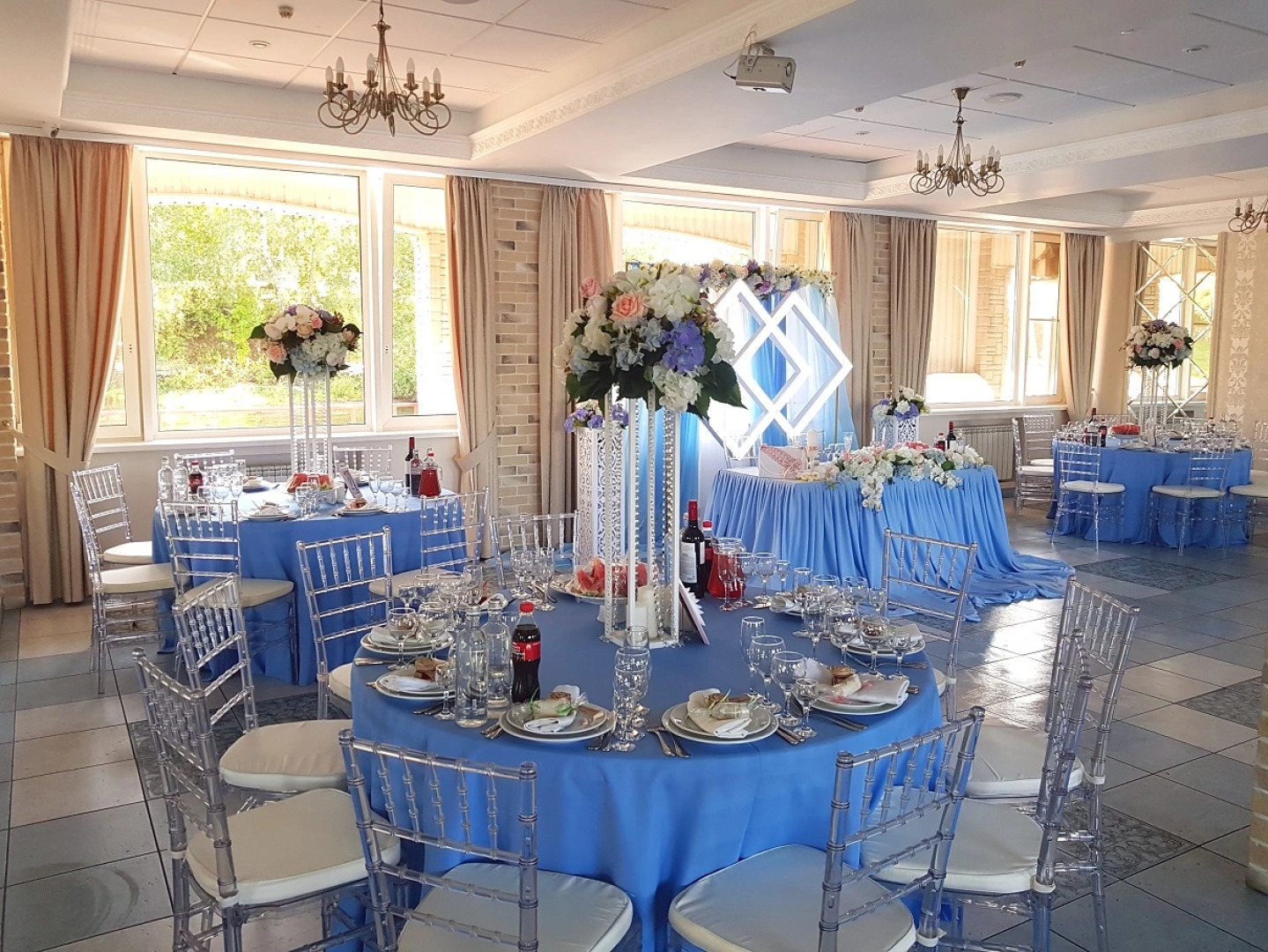 Отель ПлавОтель