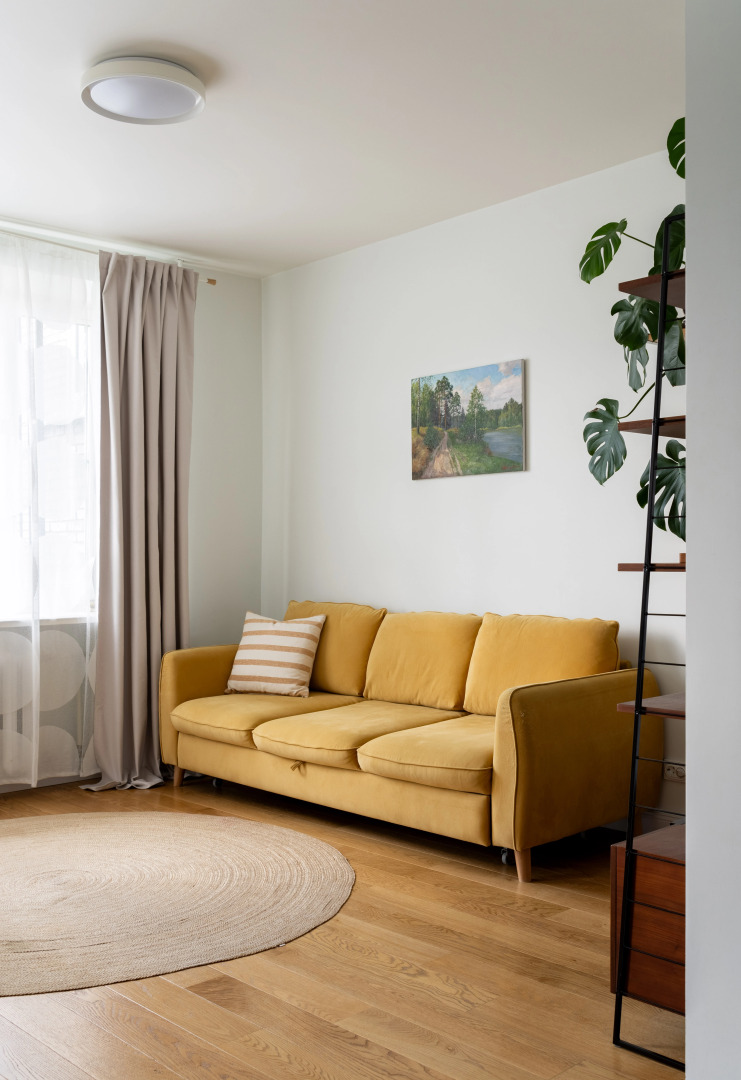 Апартаменты с балконом рядом с Матвеевским садом.