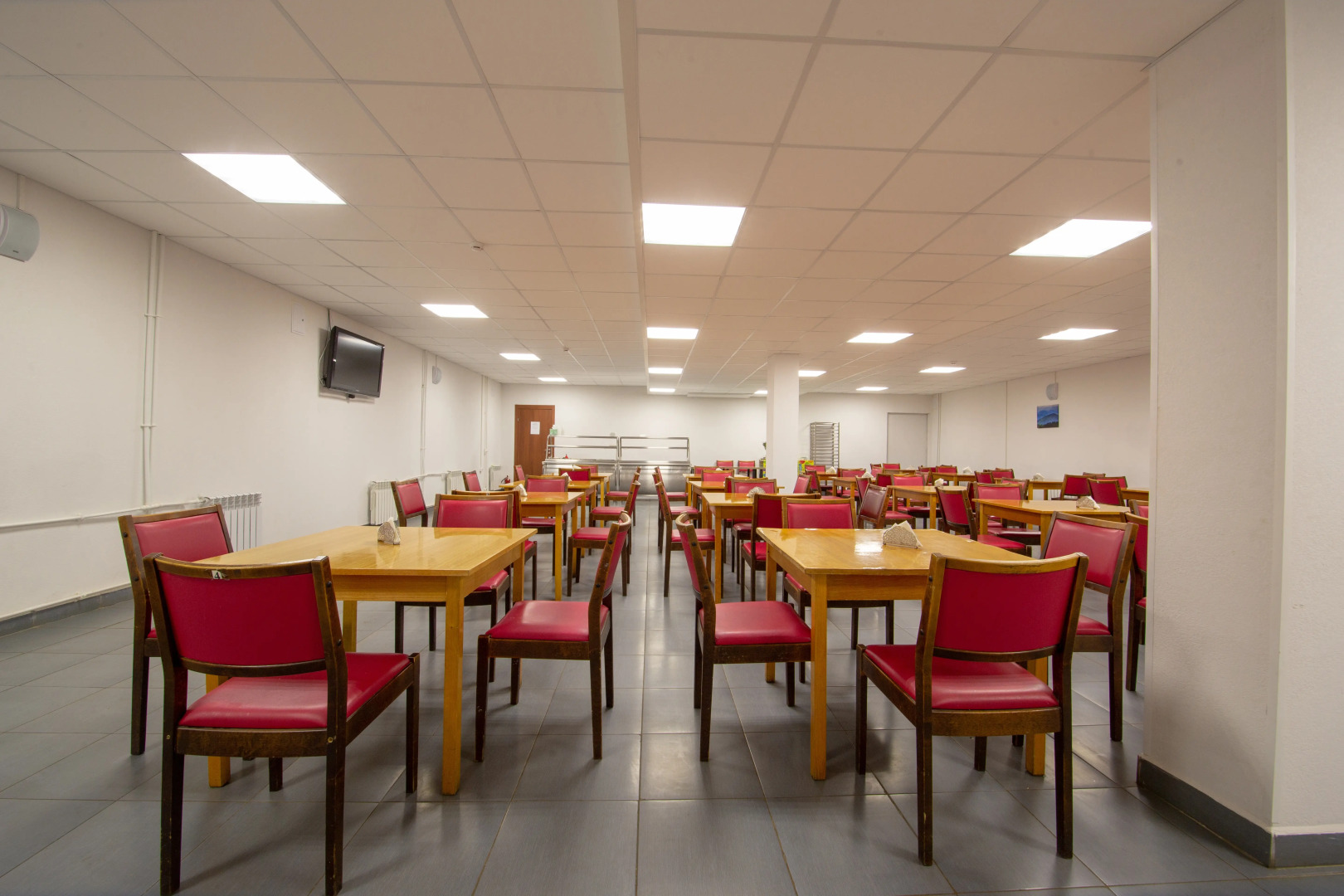 Отель Авлад