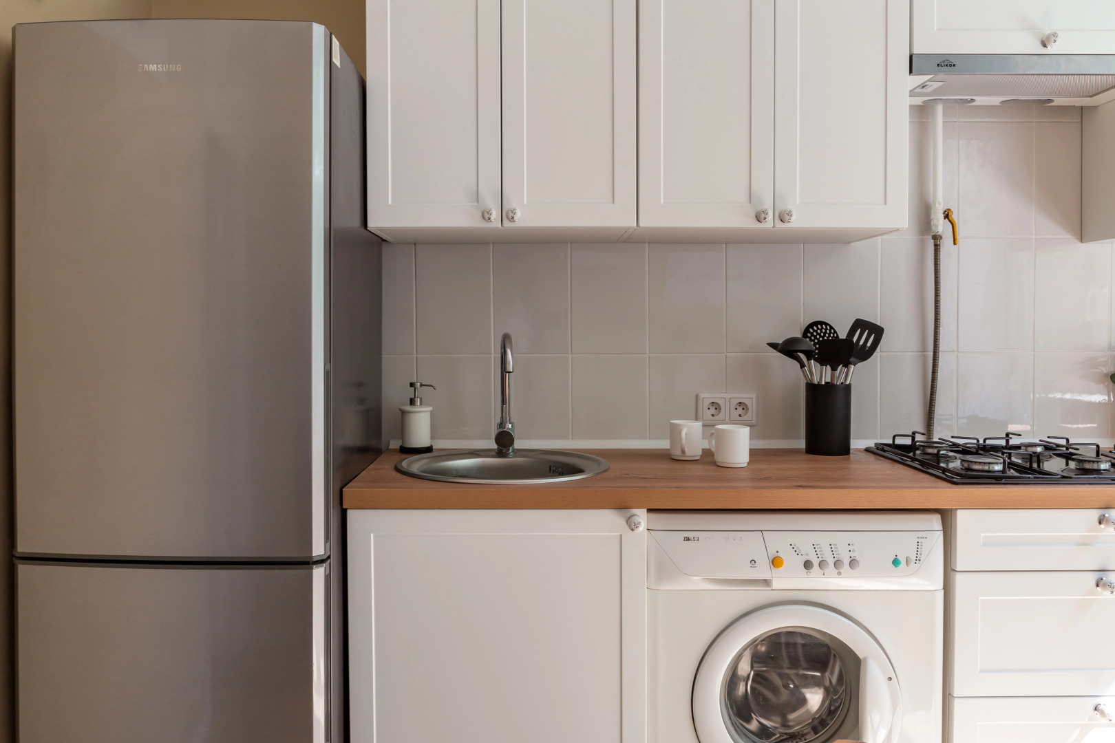 Апартаменты на Вавилова 17