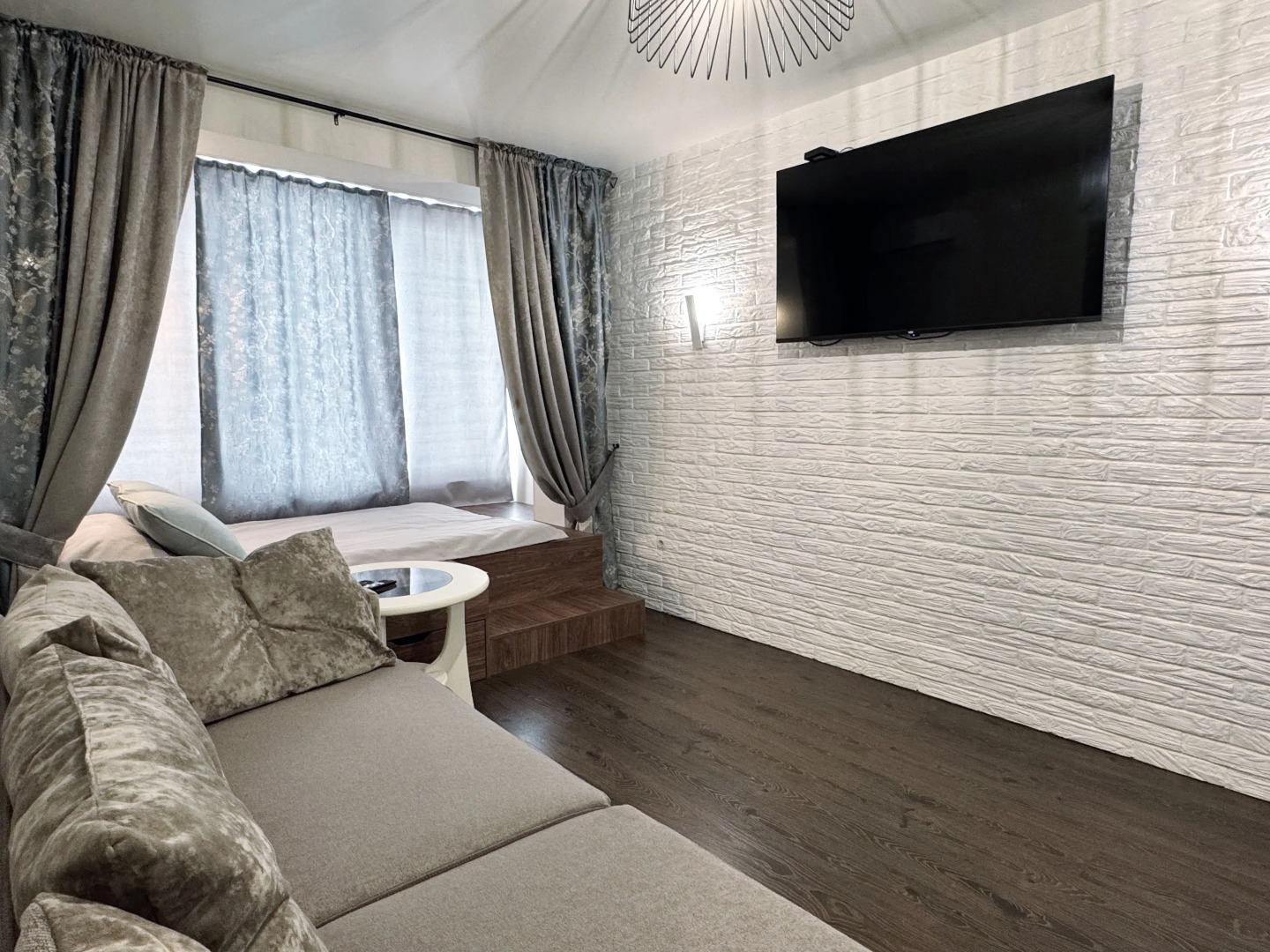 Квартира Город на Ладони