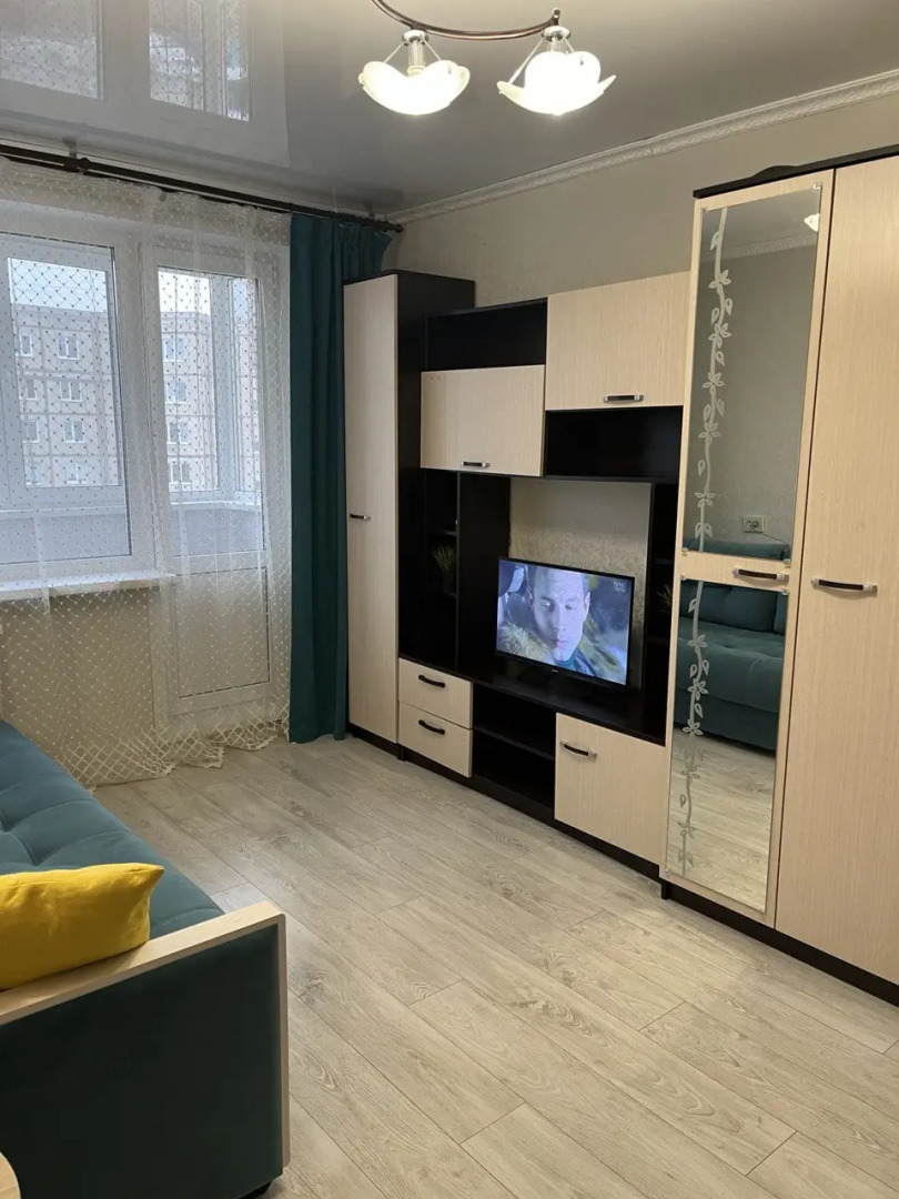 Квартира Уютная 1-комнатная квартира на Горького 113-Б