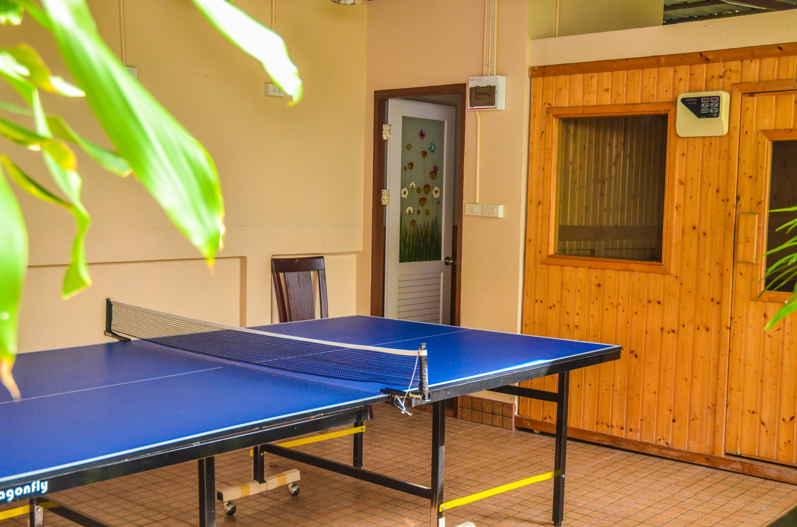 Отель 4 Palms Resort