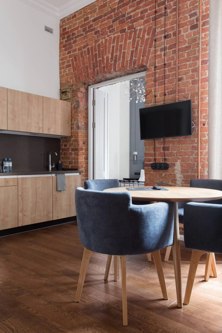 Меблированные комнаты F12