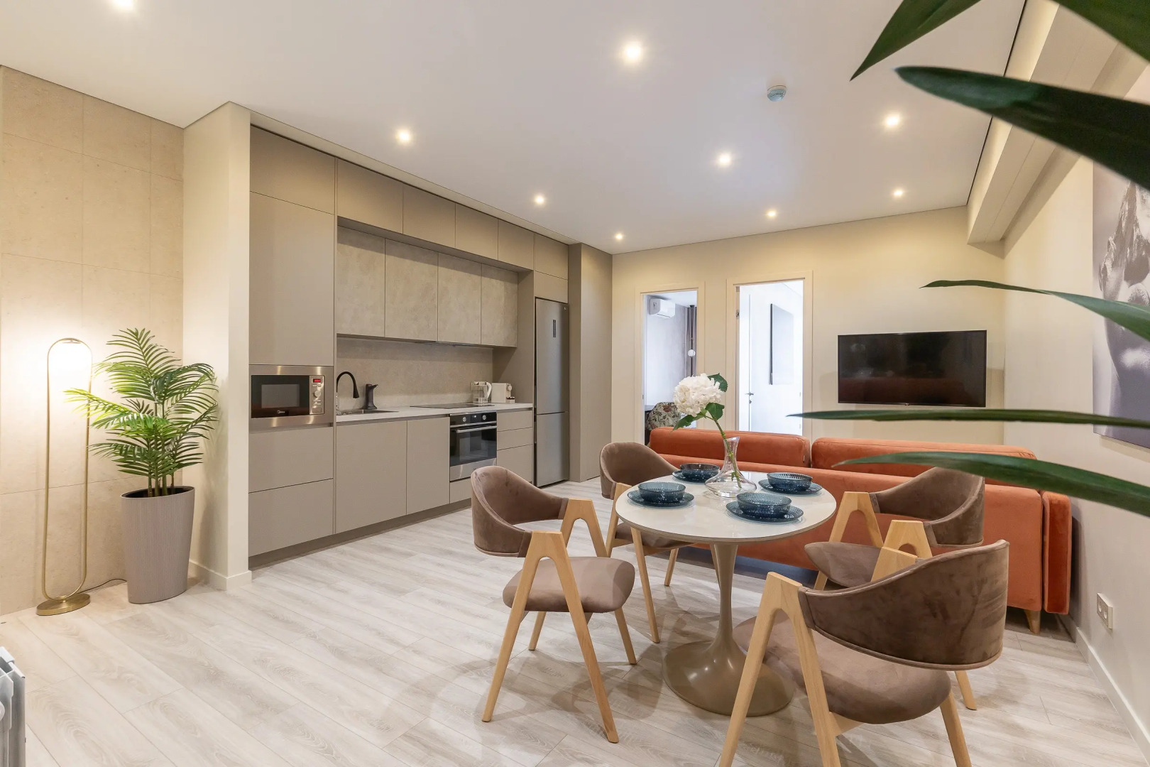 Апартаменты Светлана Парк Премиум на Берегу Моря 1