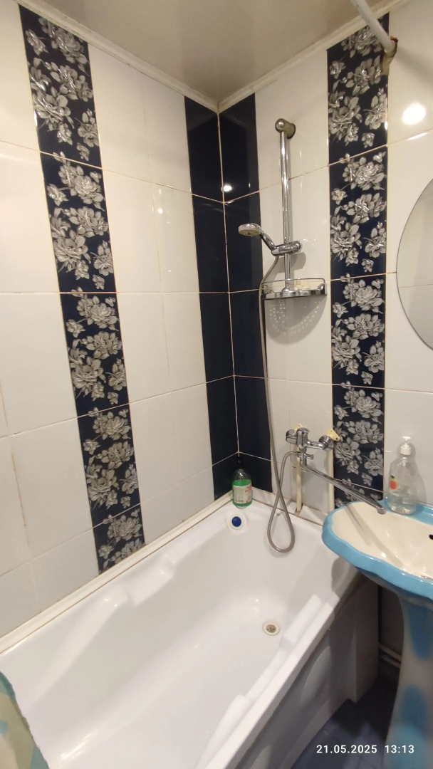 Квартира 2-х комнатная для командировочных в Первоуральске