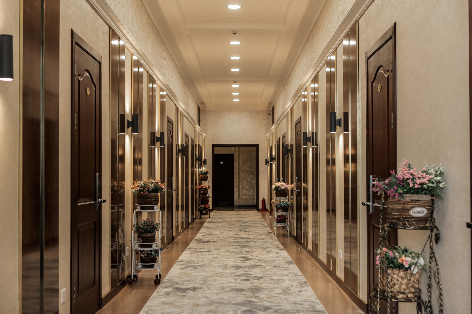 Отель Ширин Плаза