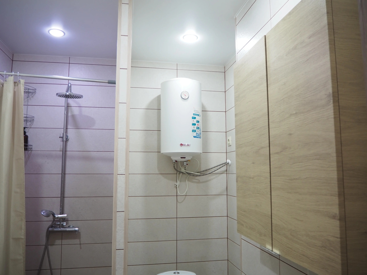 Квартира Яркая Студия на Улице Университетская Набережная 62