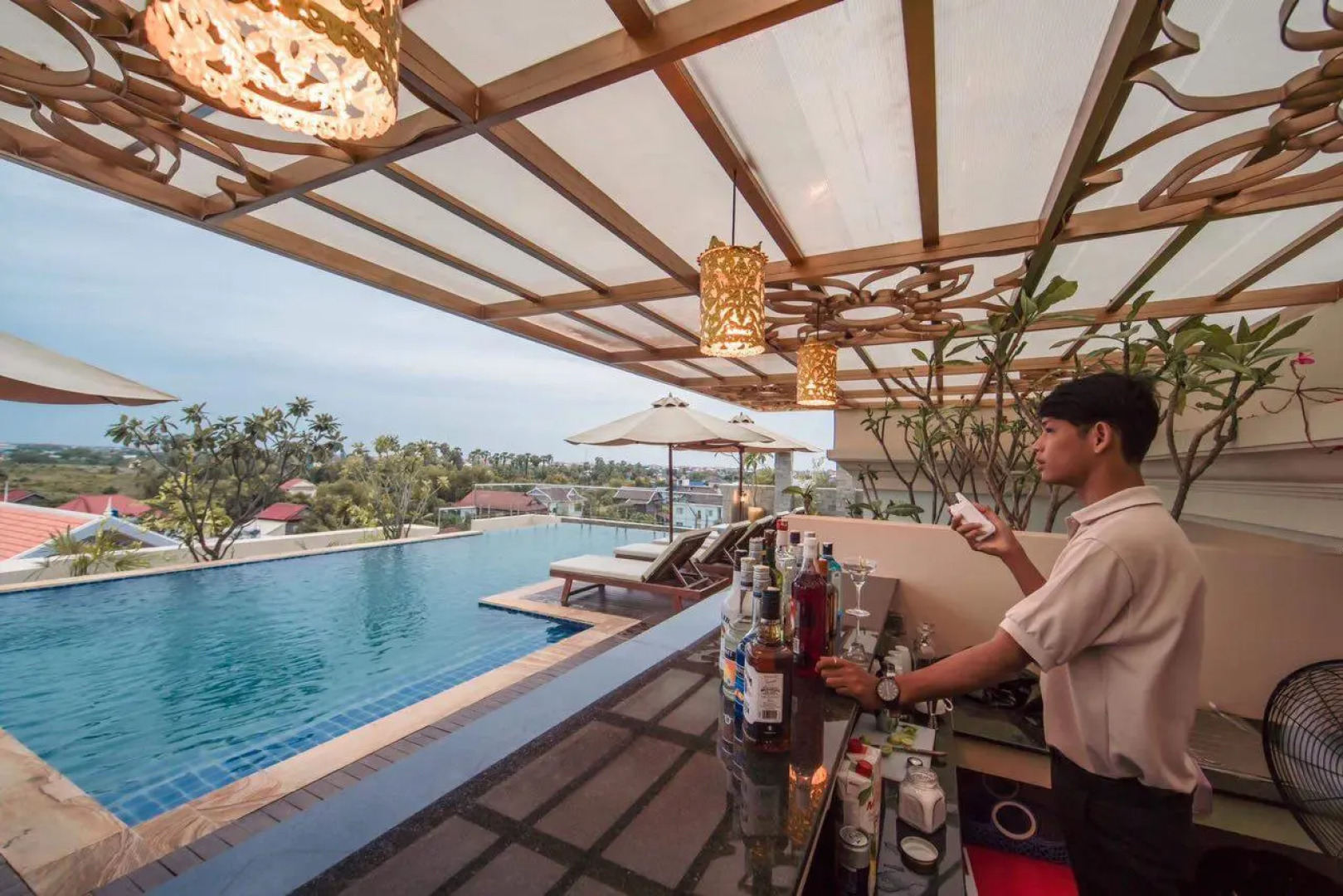 Отель Anachak Angkor Residence