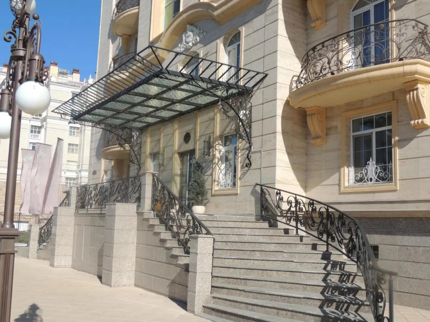 Отель Monaco