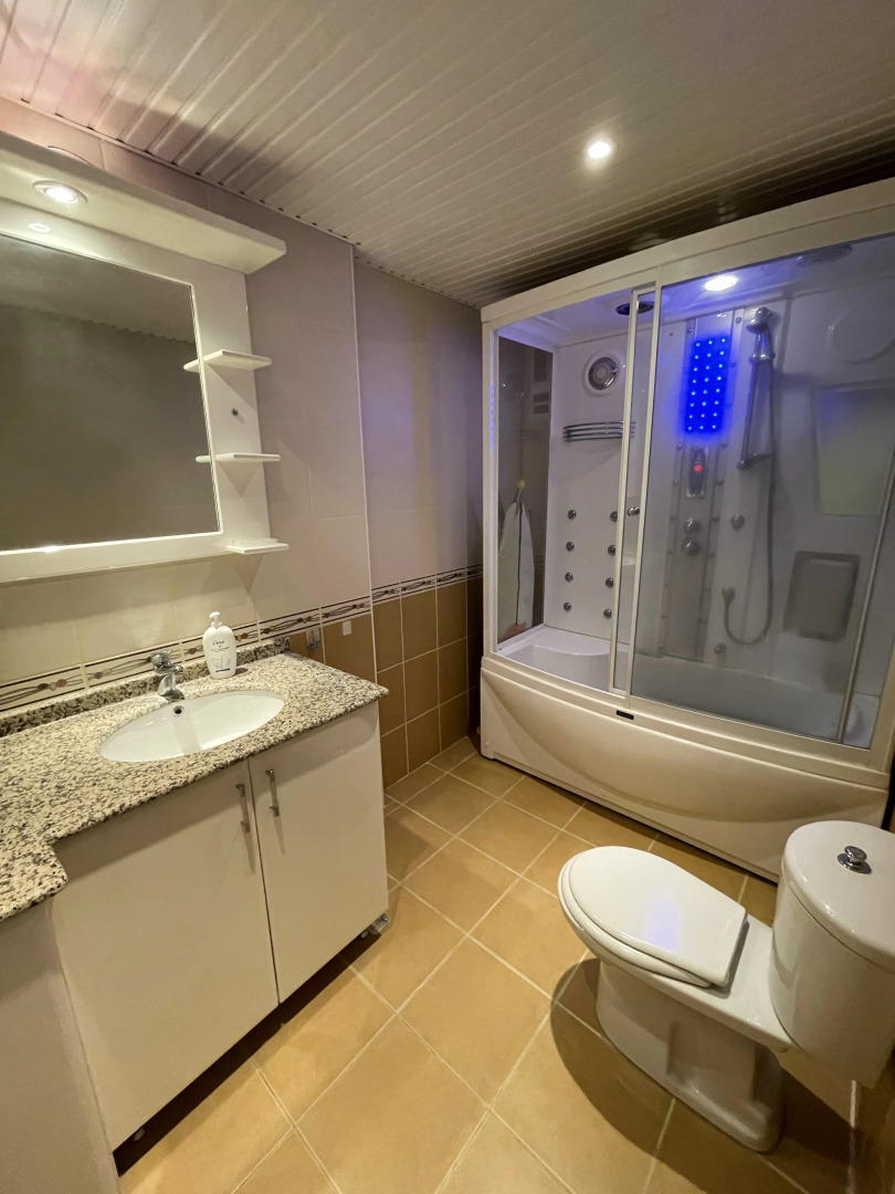 Oba Family Apartment