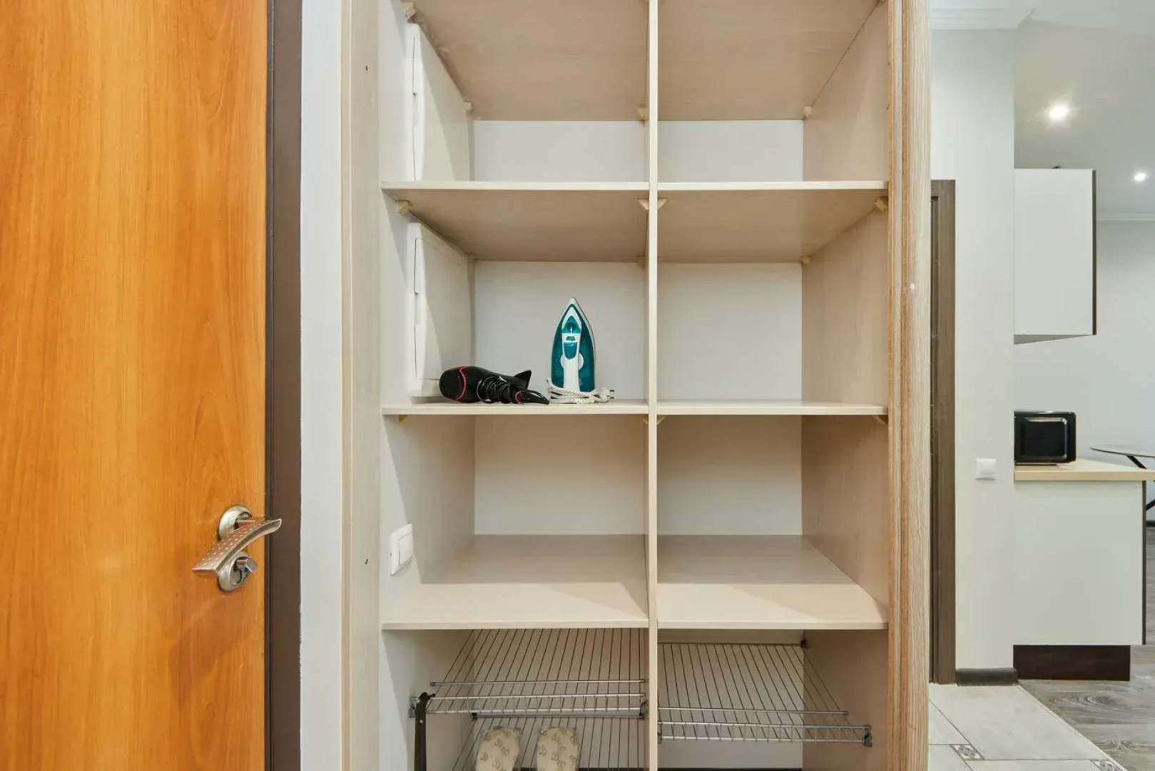 Апартаменты в ЖК Лайнер-Восток с Видом на Город